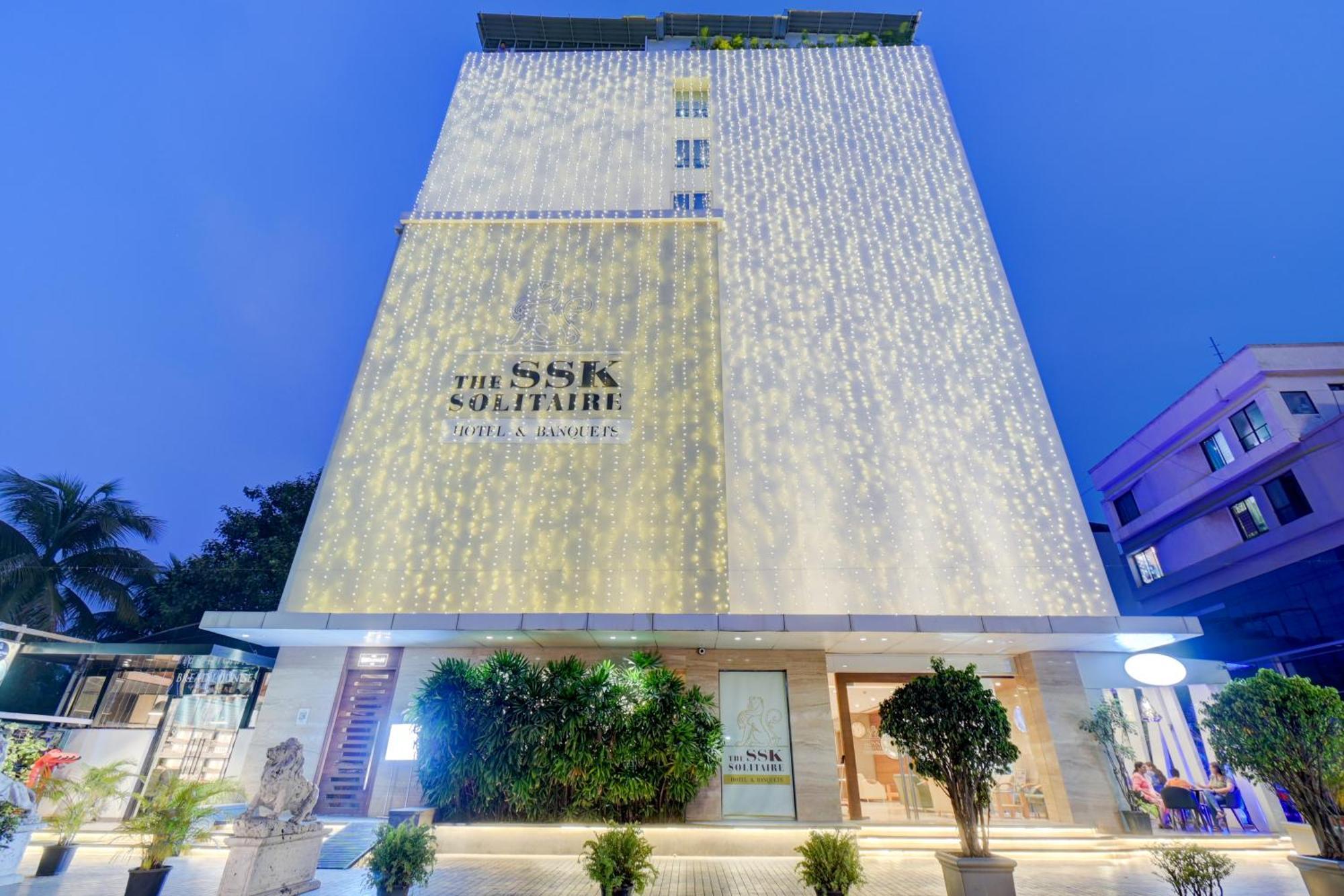 The Ssk Solitaire & Banquets Hotel 3*