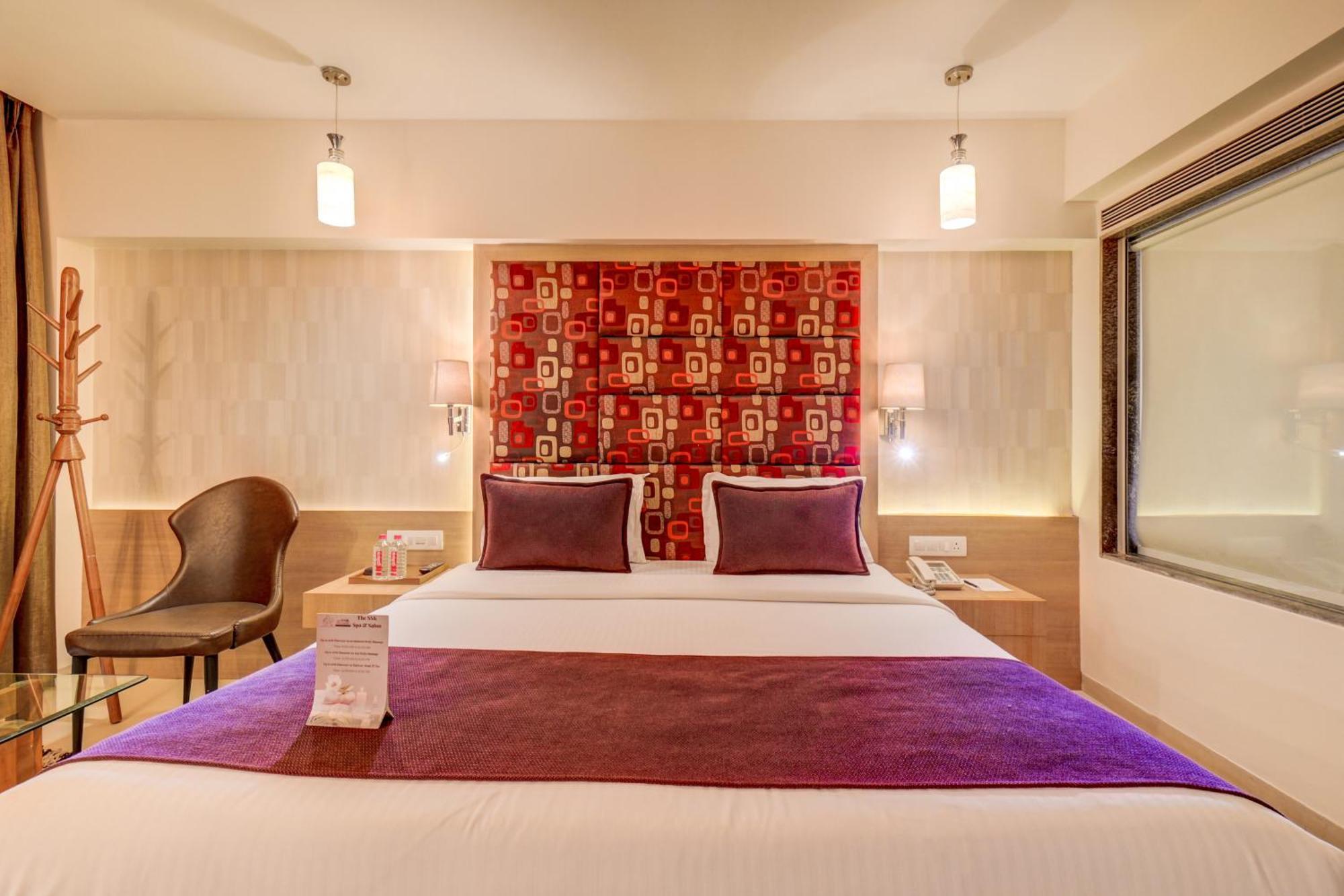 The Ssk Solitaire & Banquets 3* Nashik