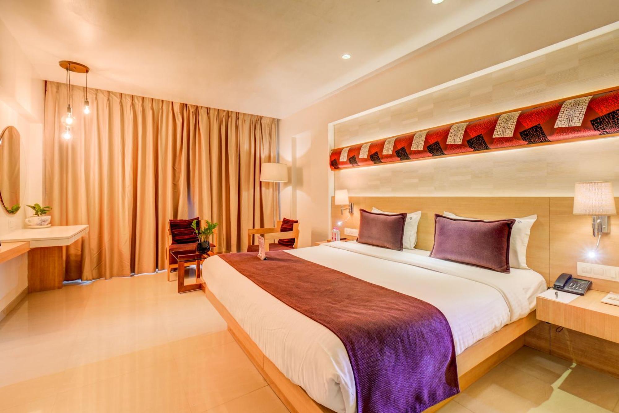 The Ssk Solitaire & Banquets Hotel Nashik