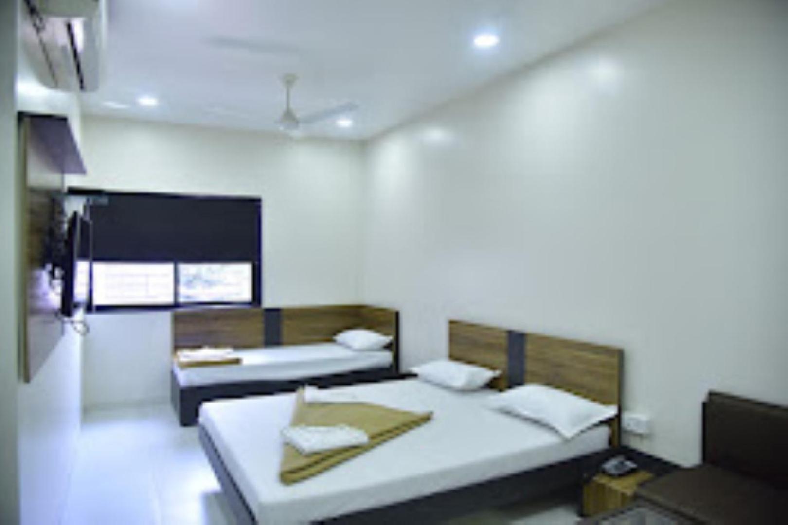 Avanti, Hotel Nashik