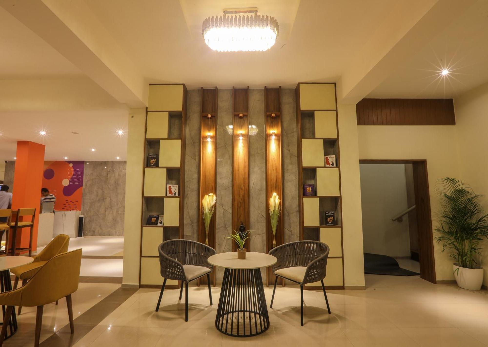Ira By Orchid, 3*