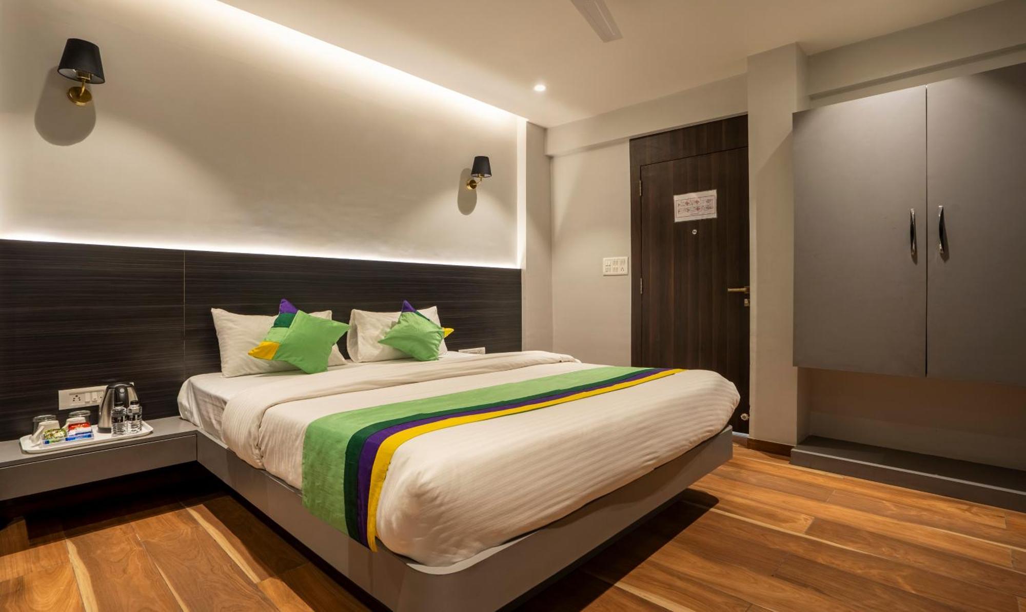 Treebo Prasha Hotel 3*