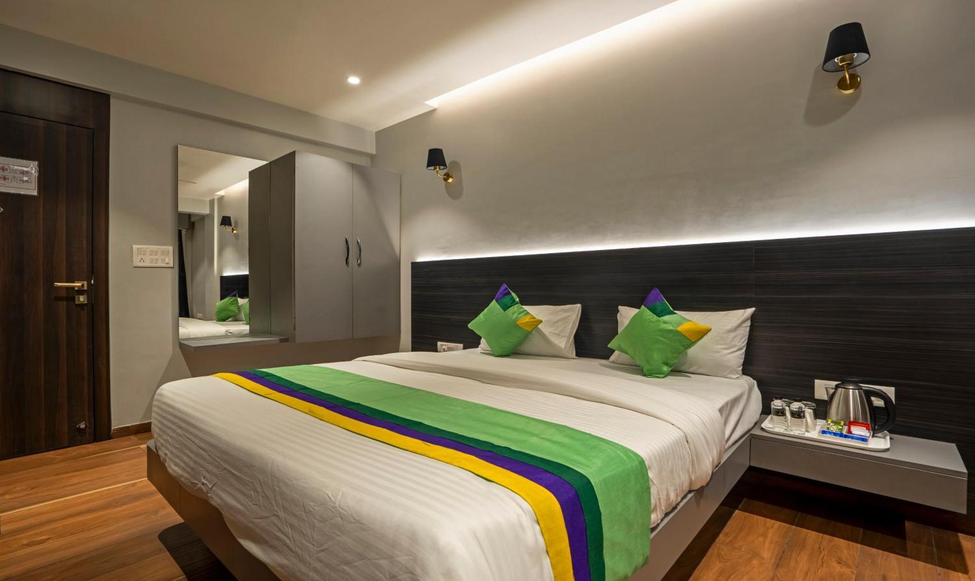 Treebo Prasha Hotel 3*
