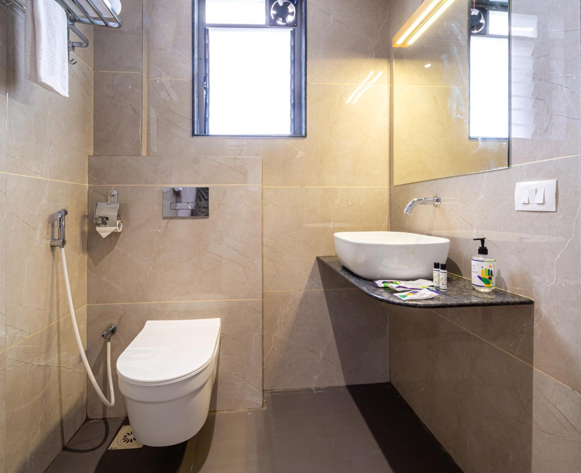 Treebo Kaveri Hotel 3*