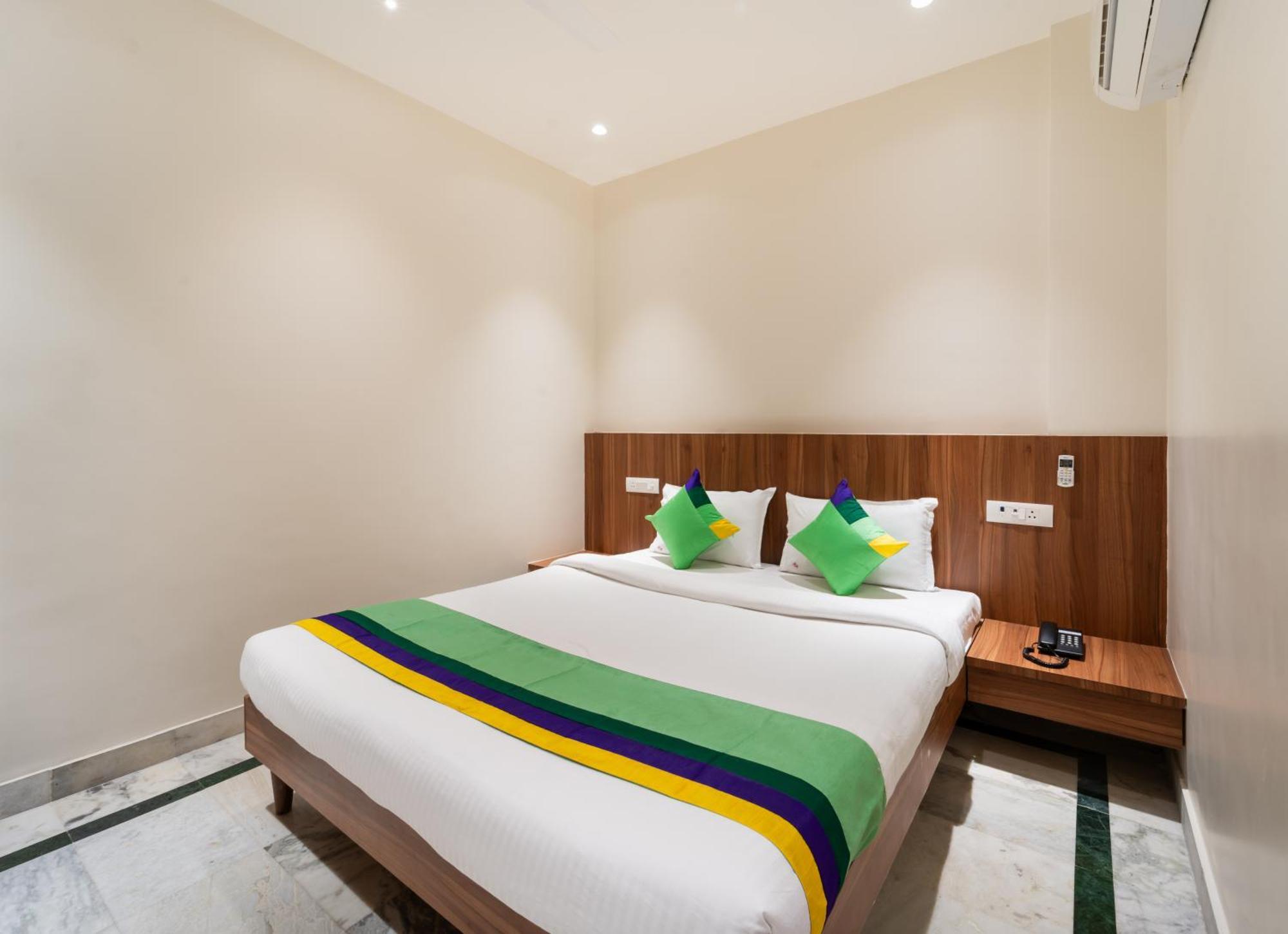 Treebo Kaveri Hotel 3*