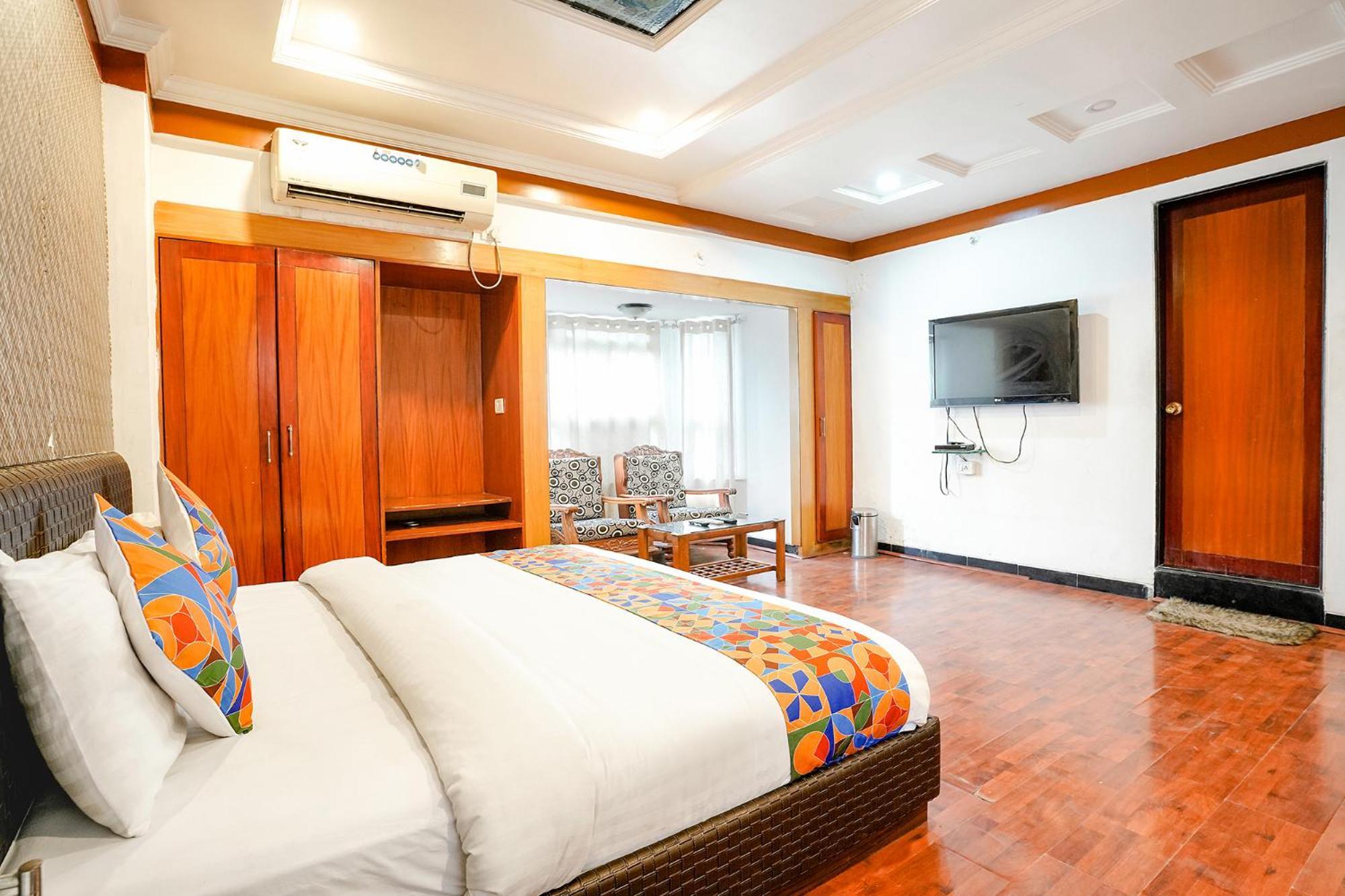 Fabhotel Silver Ii Hotel
