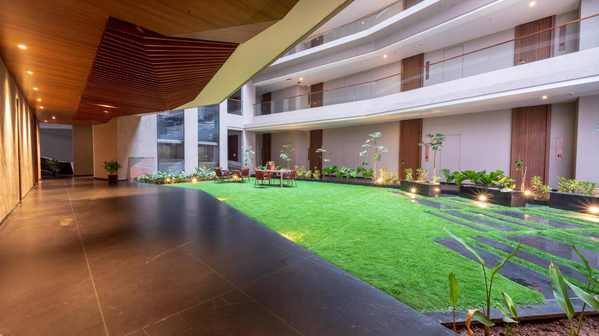Aria & 5* Nashik