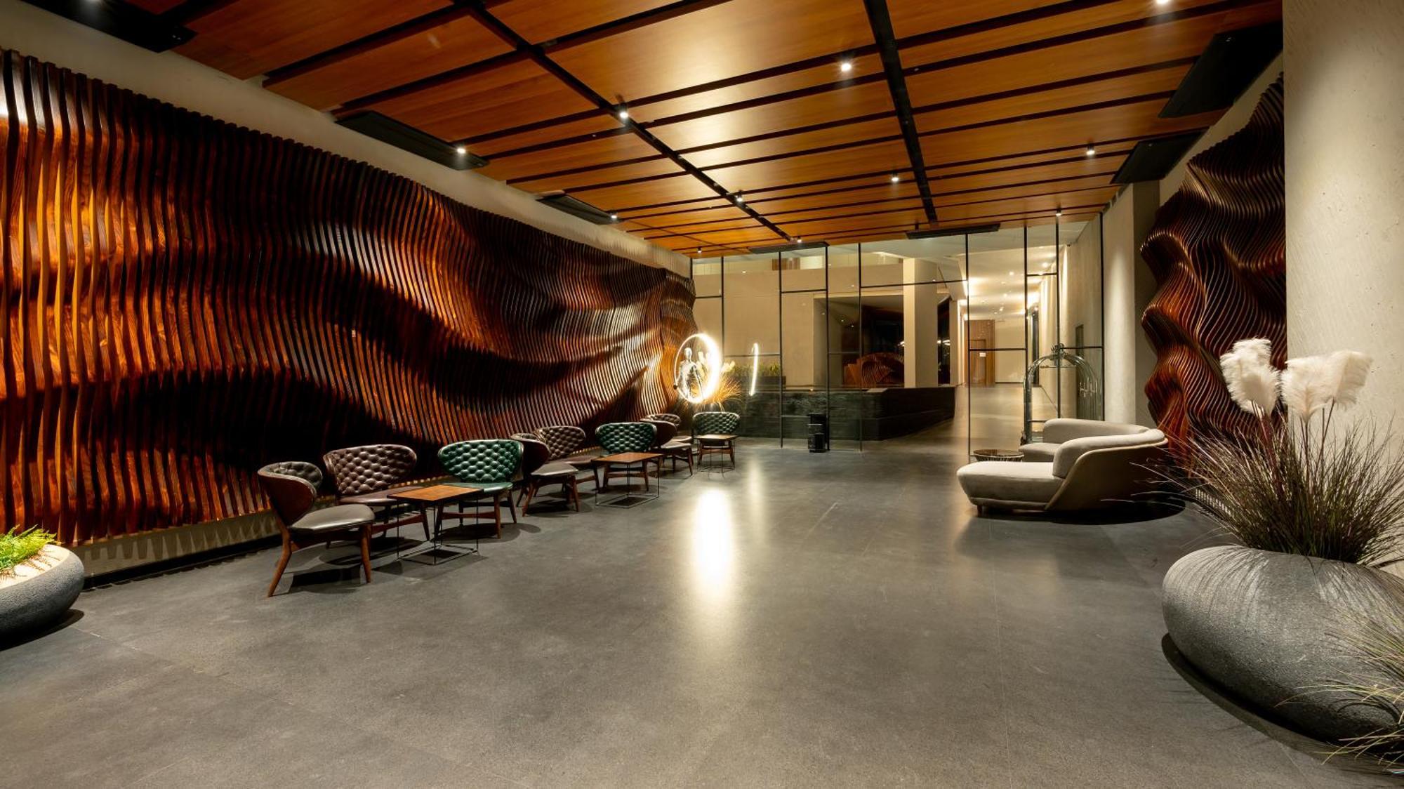Aria & Resort