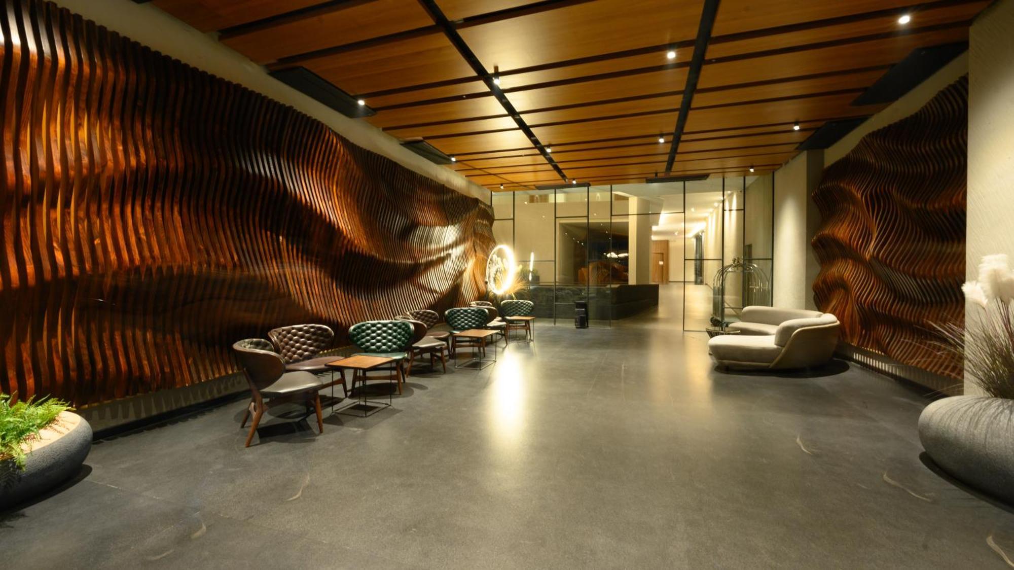 Resort Aria & 5*