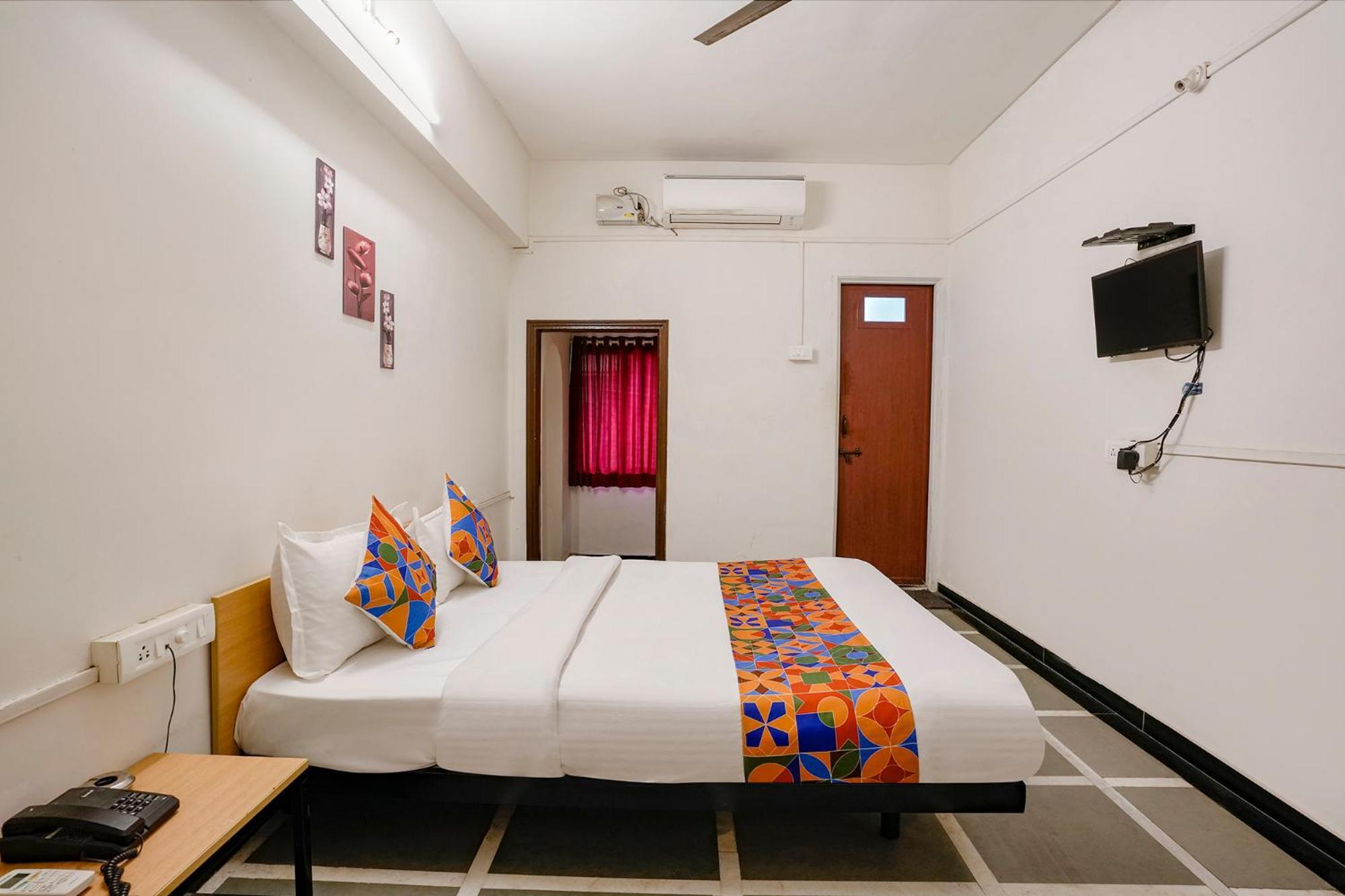 Fabhotel Saubhagya Hotel 3*