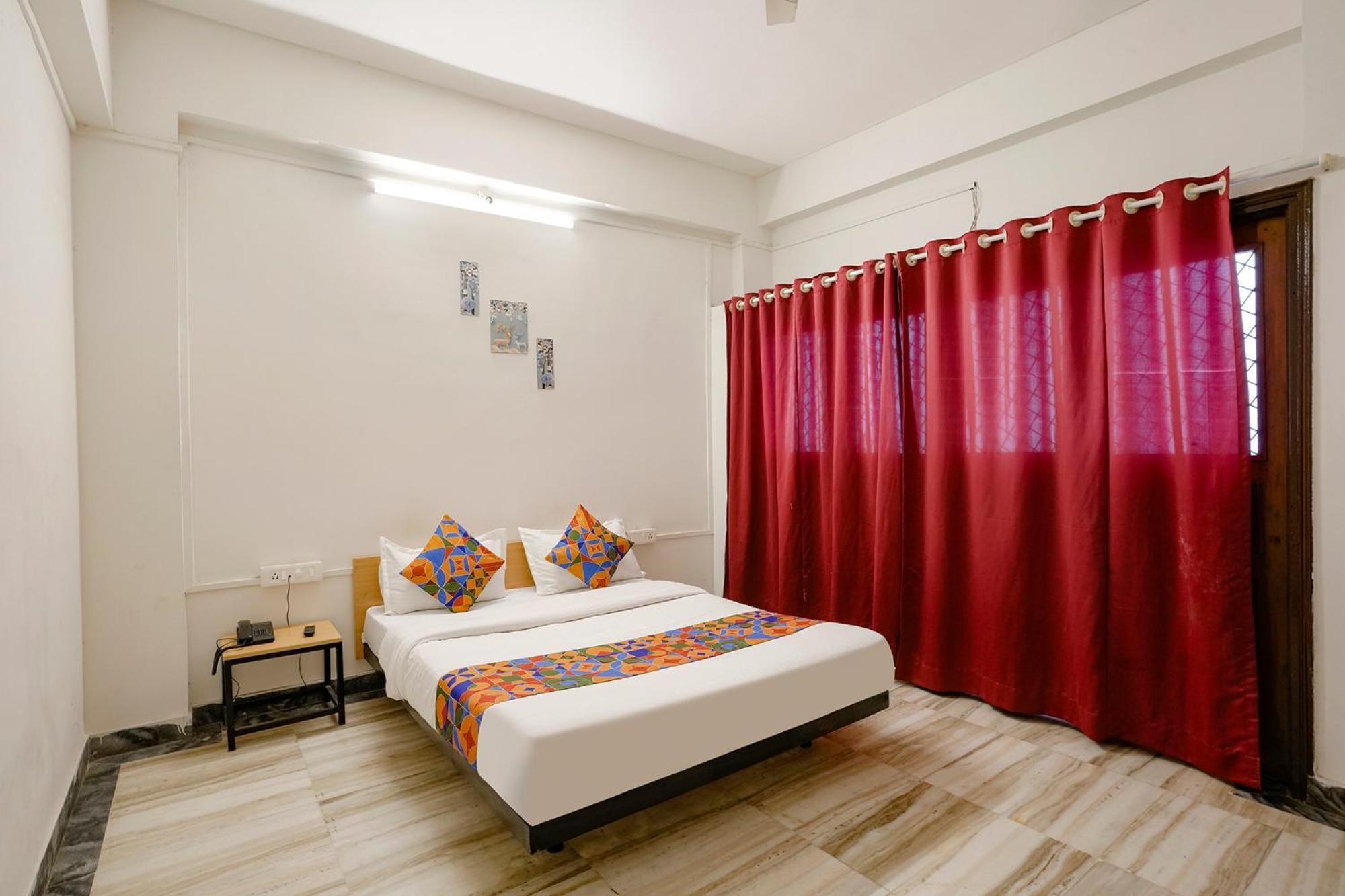 Hotel Fabhotel Saubhagya