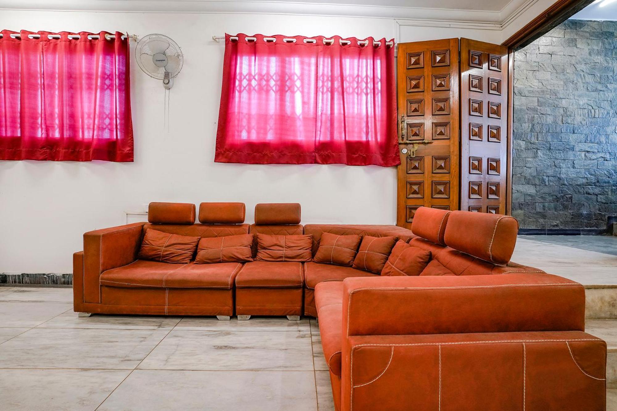 Fabhotel Saubhagya 3*