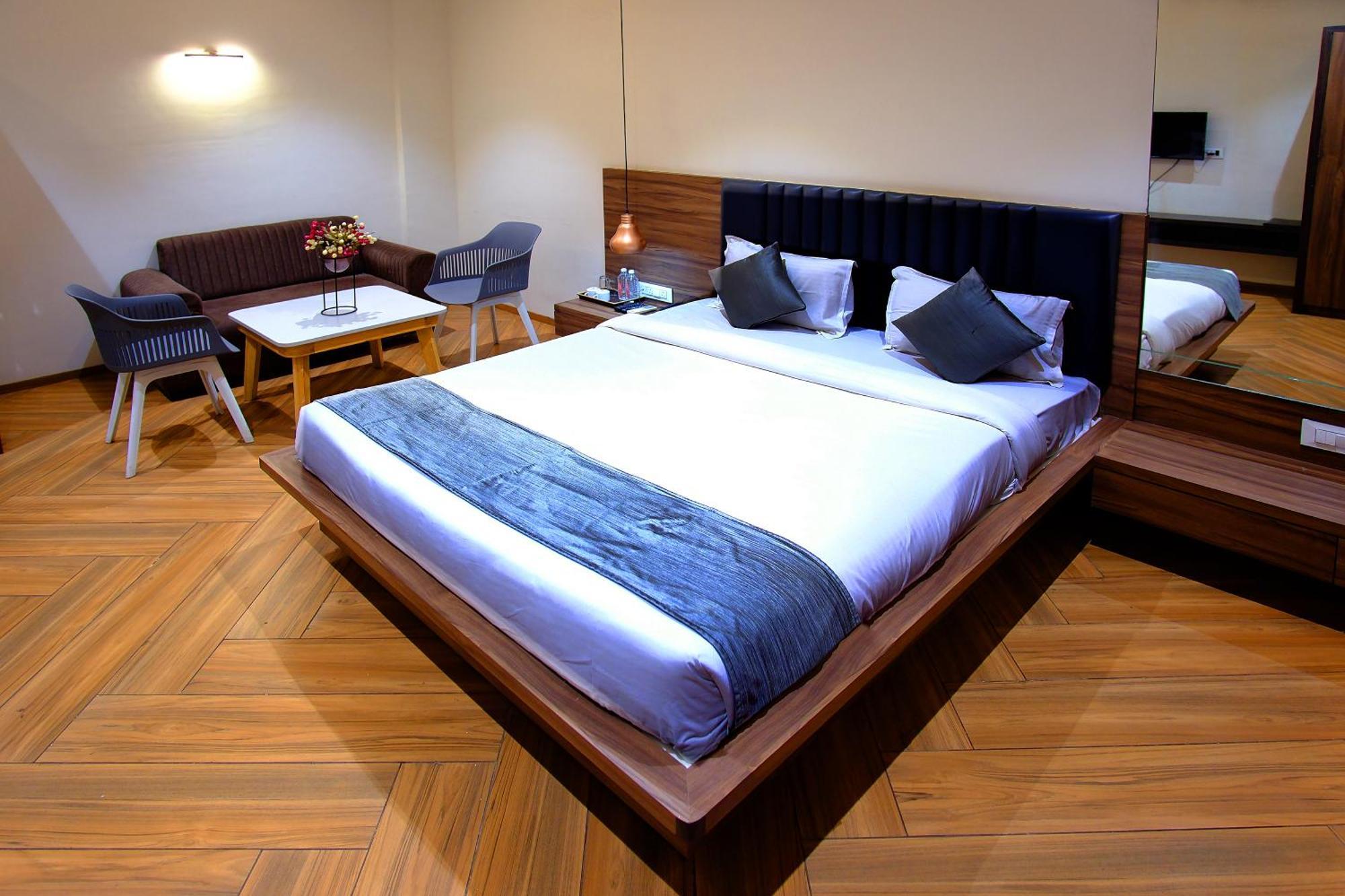 Hotel Maharaja 3*