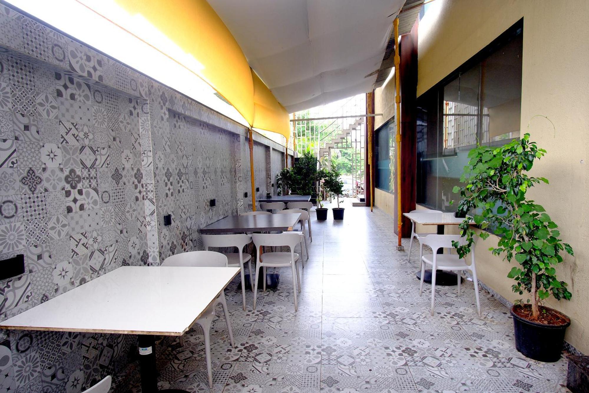 Maharaja Hotel 3*