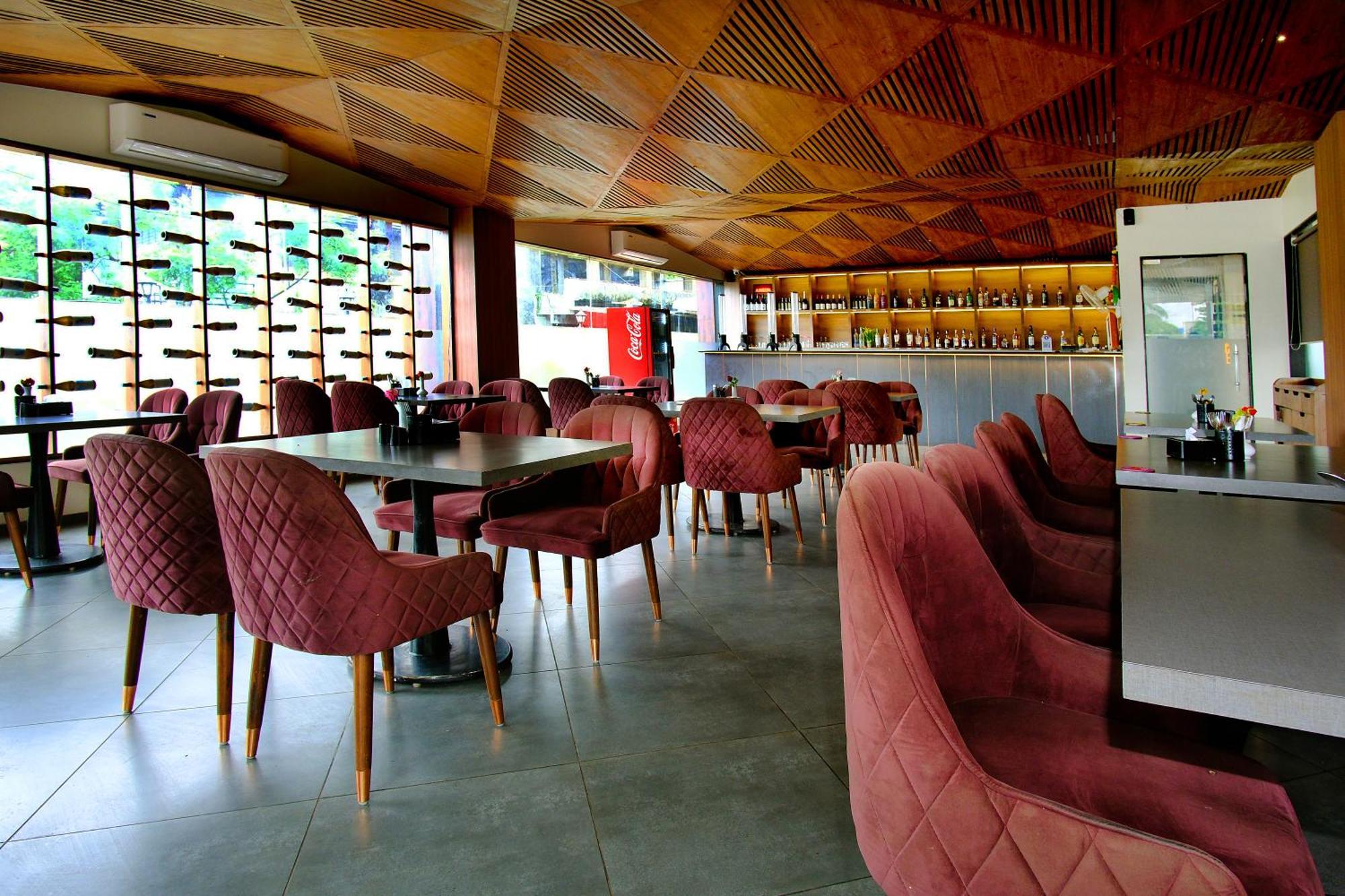 Hotel Maharaja 3*