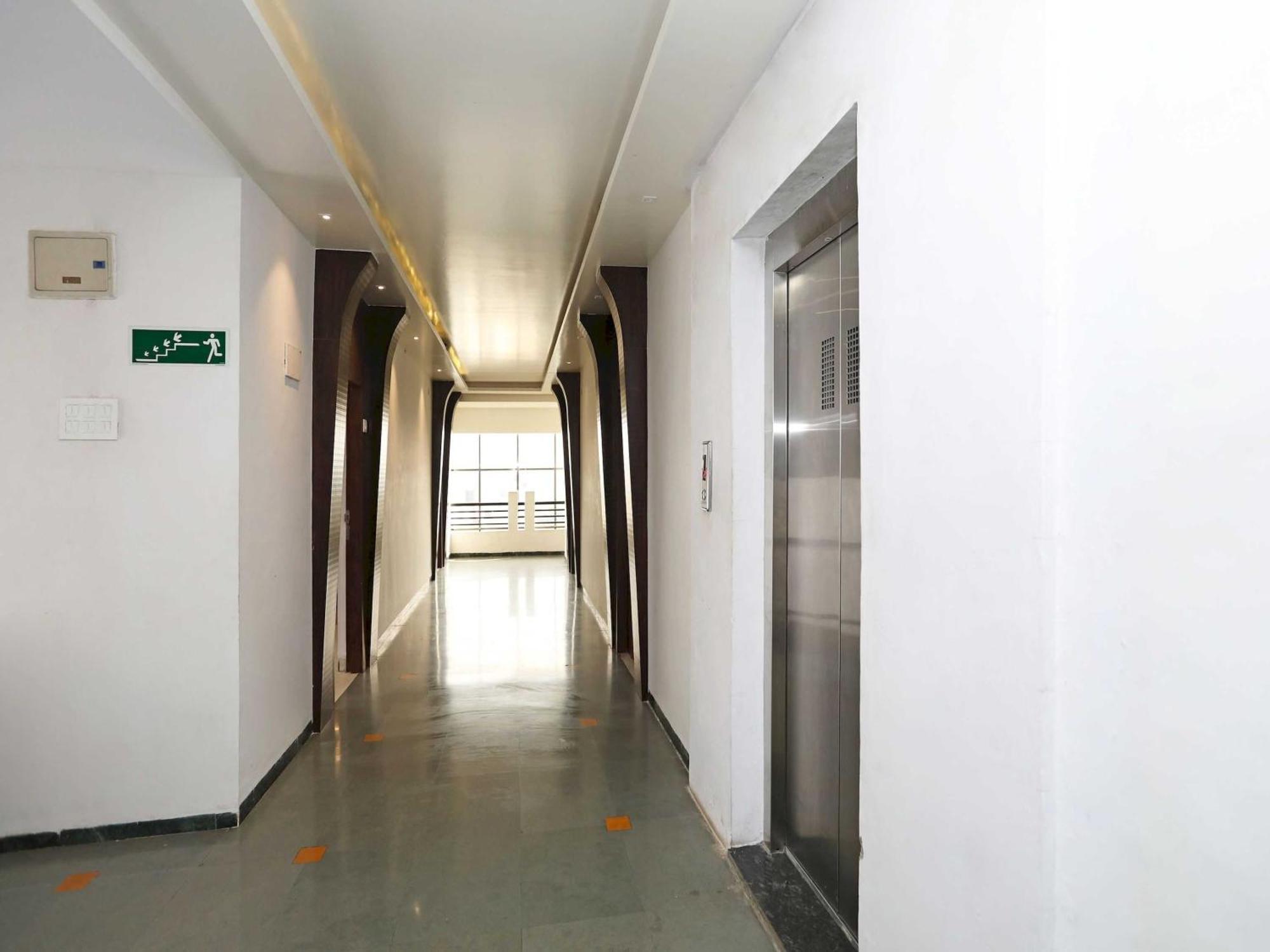 Hotel O 10671 Sai Prem 4*