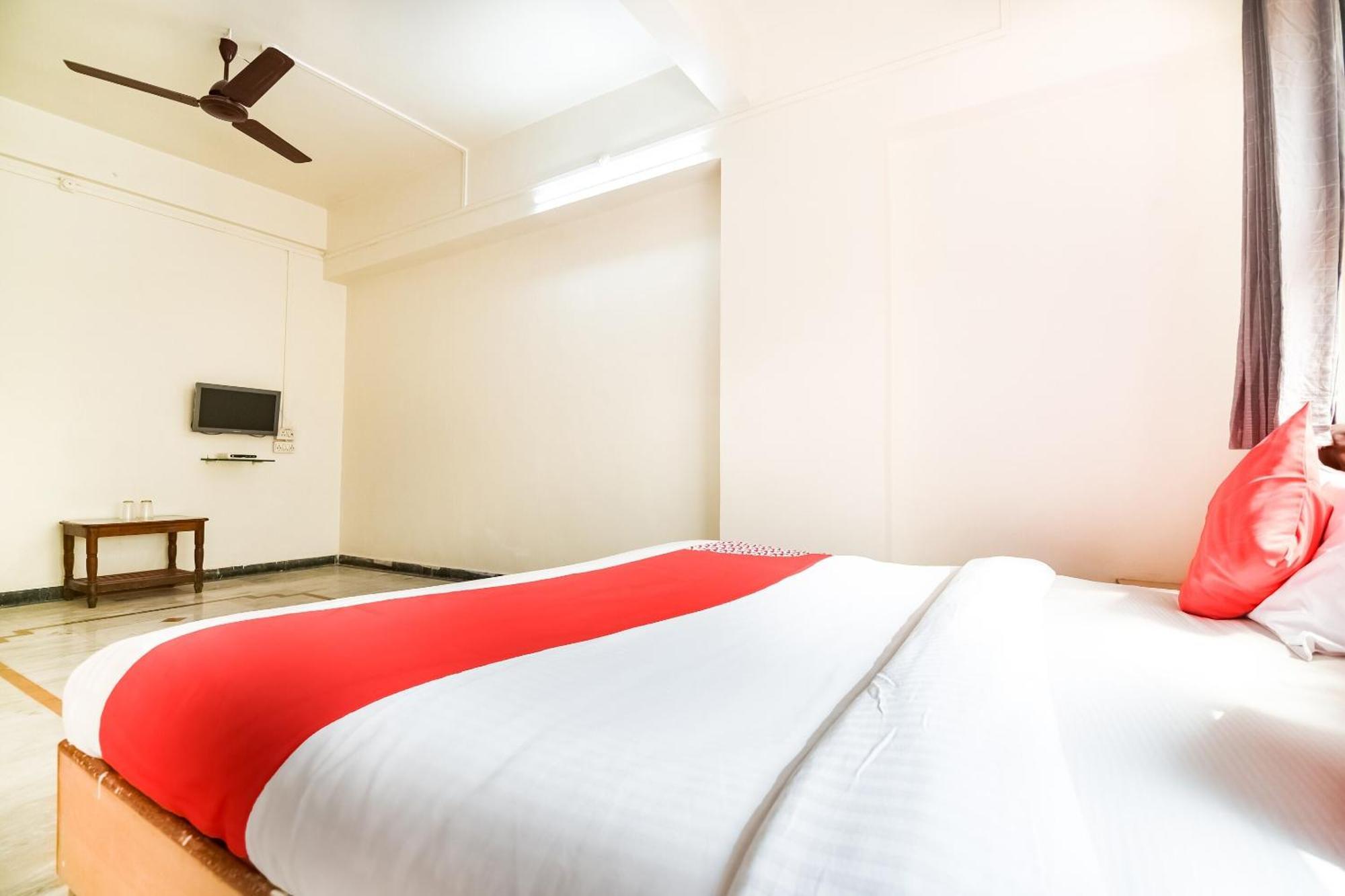 Hotel Collection O Shivganga