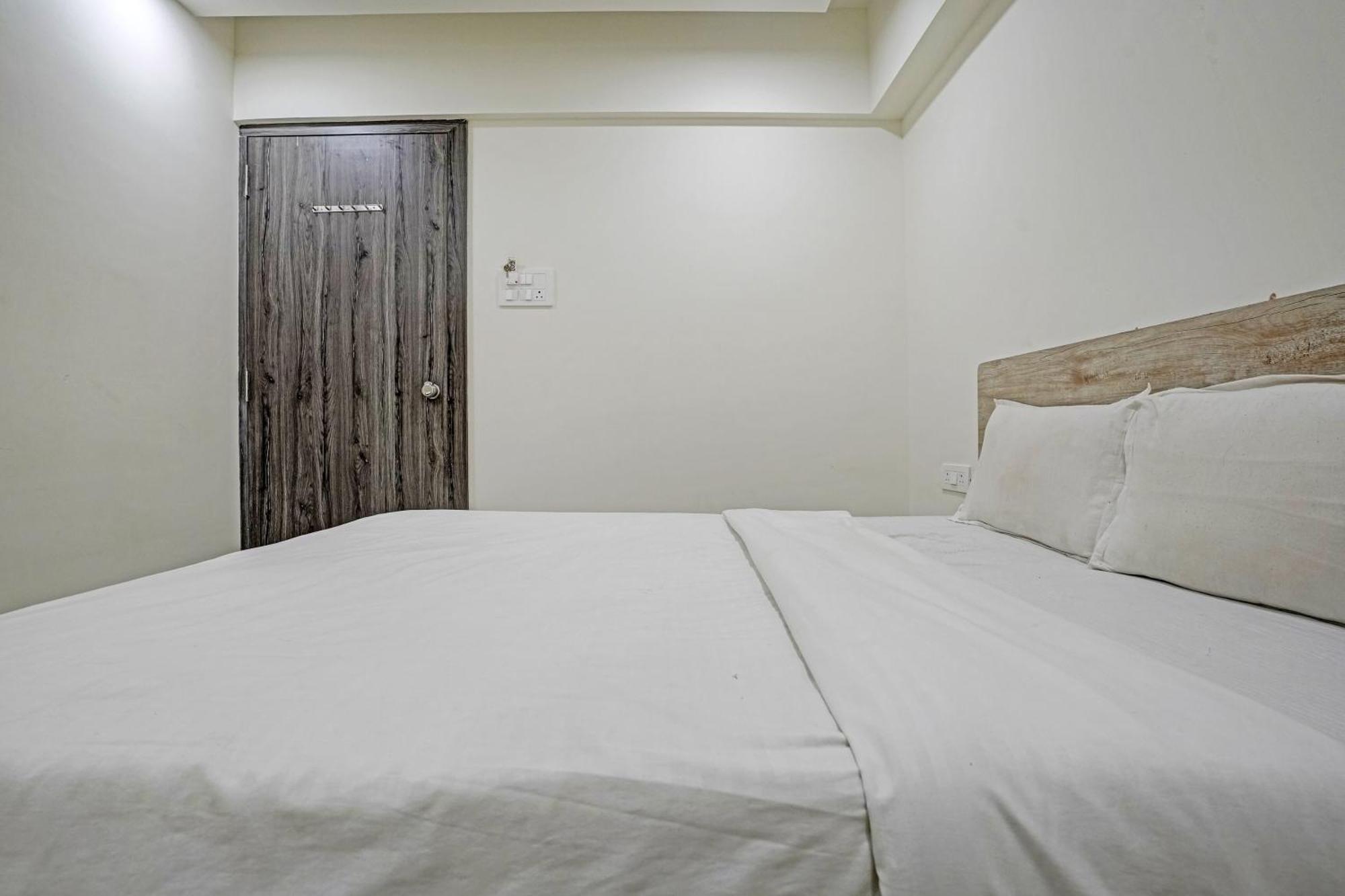 Hotel O Bharti - Nashik