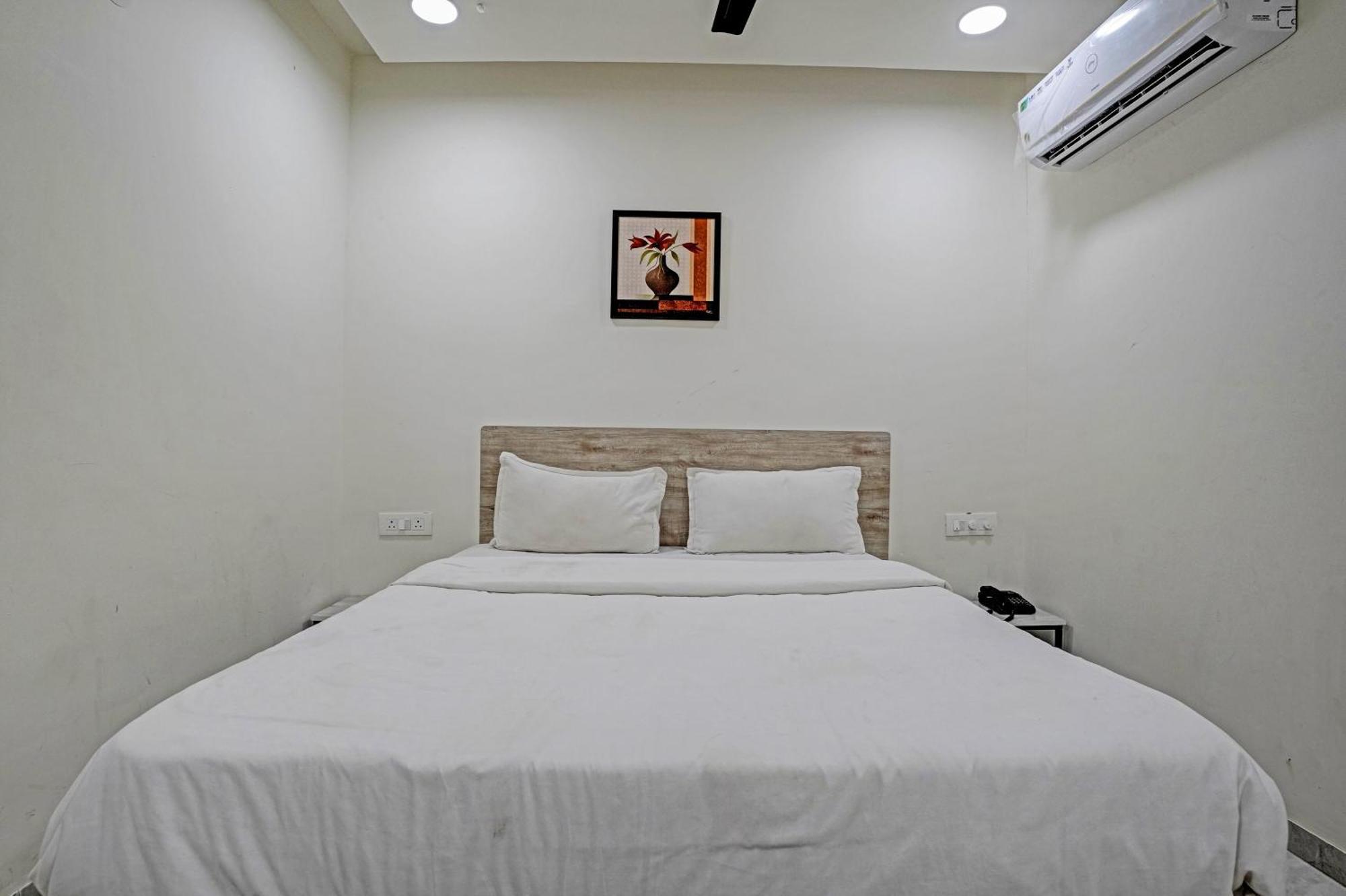 Hotel O Bharti -