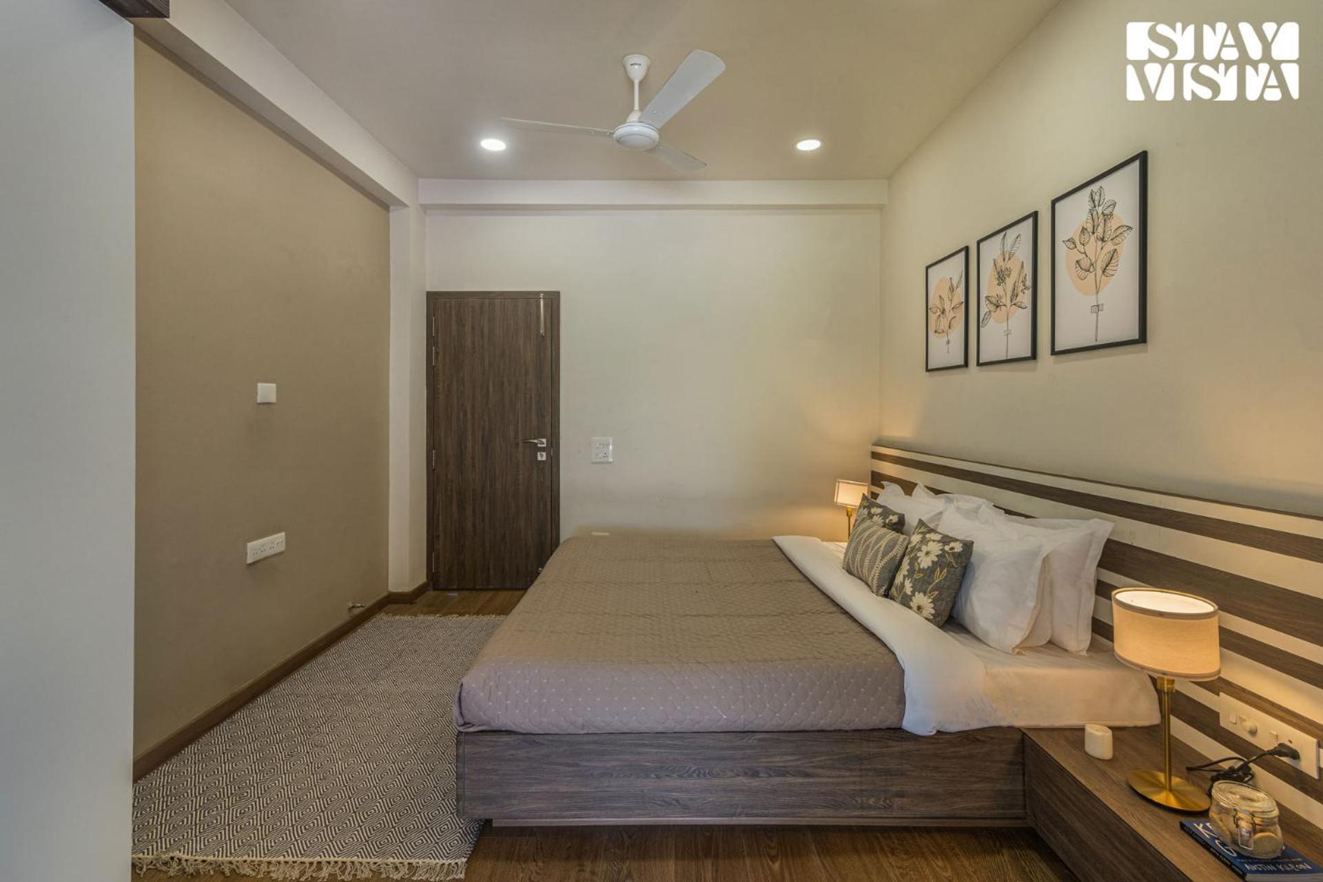 Stayvista's Silver Grove - Serene Haven With Expansive Lawn & Terrace Villa Nashik