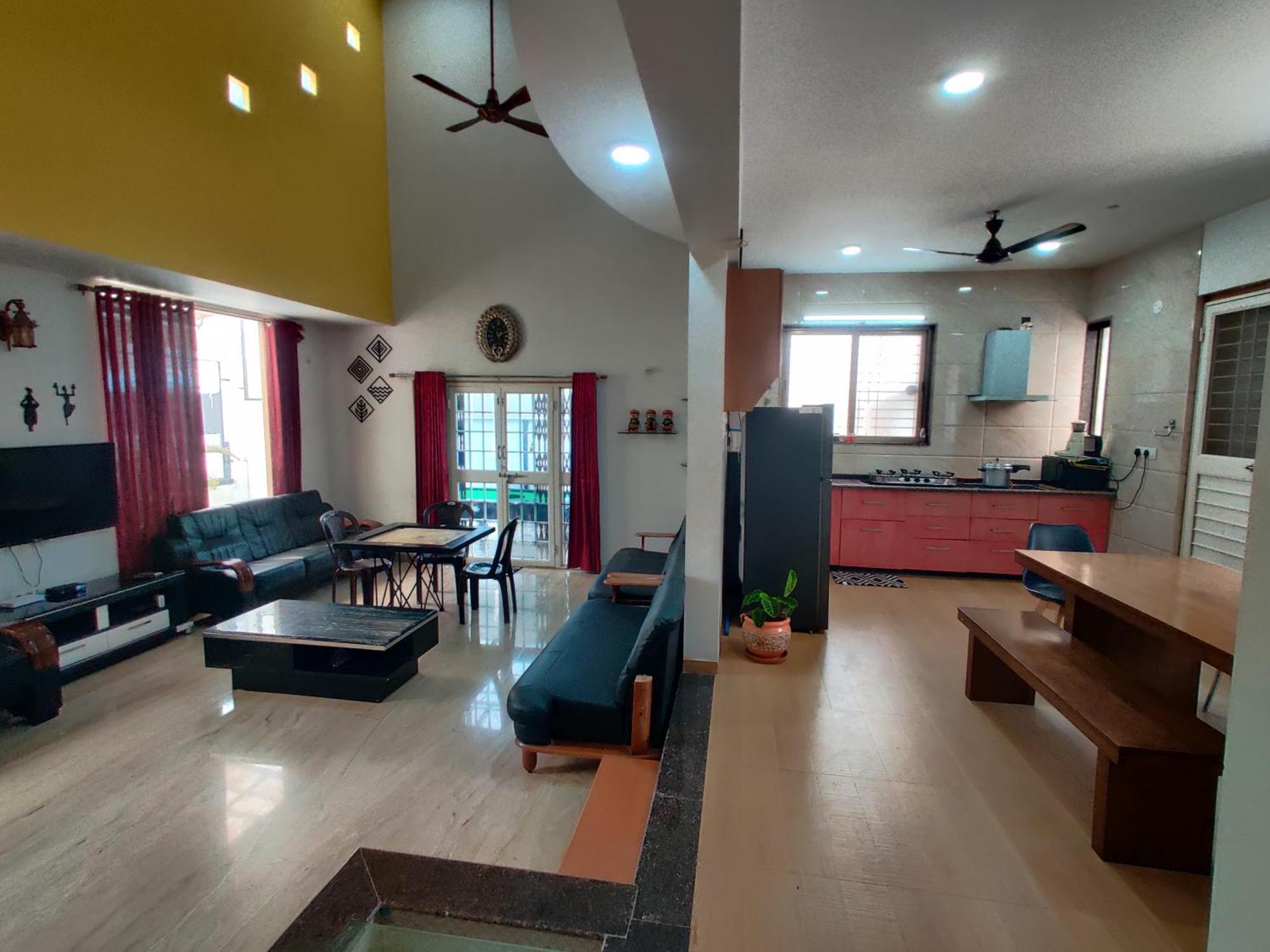 Holiday 4 Bhk - 12 Guests Homestay Villa