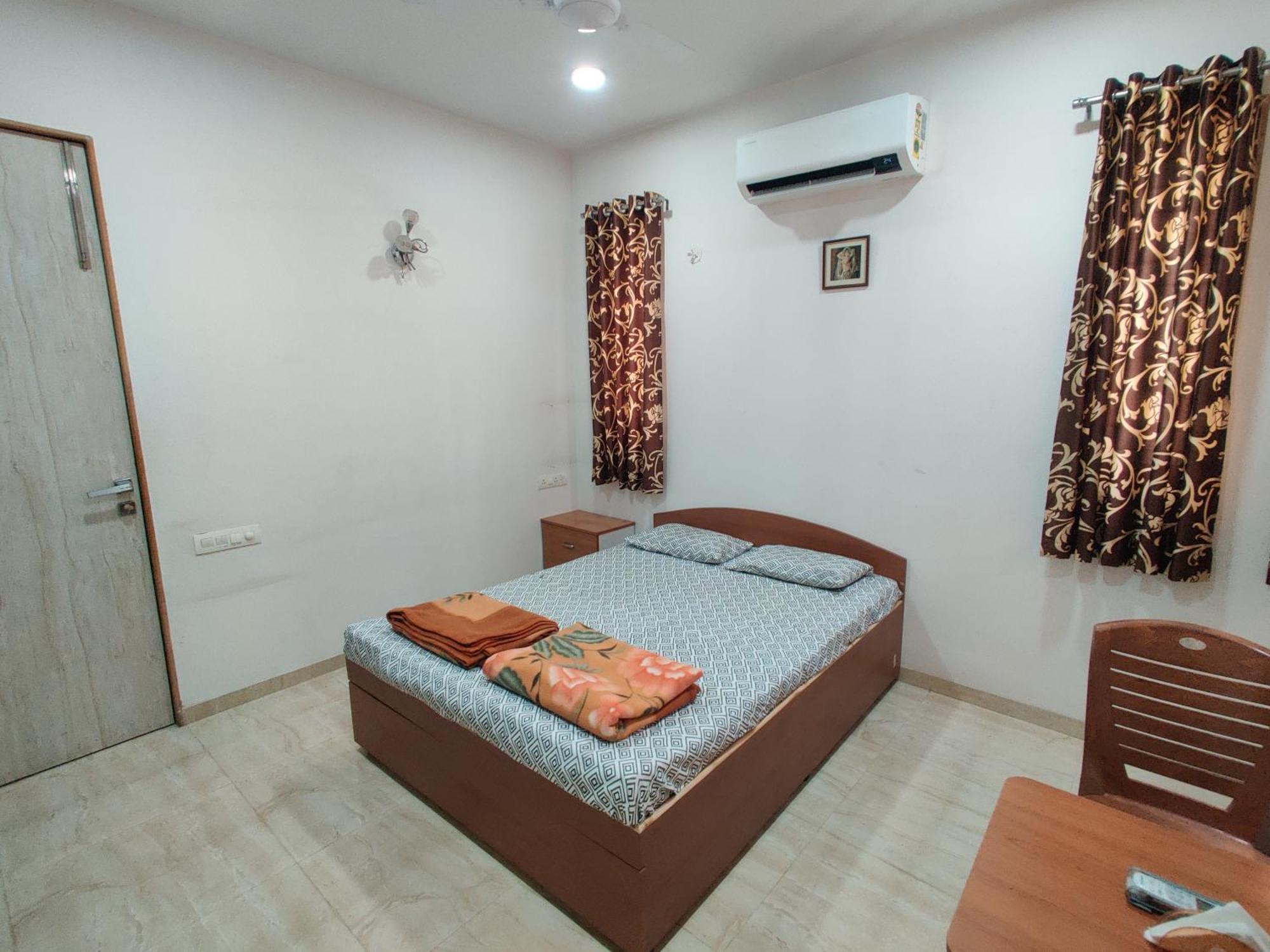 Holiday 4 Bhk - 12 Guests Homestay * Nashik