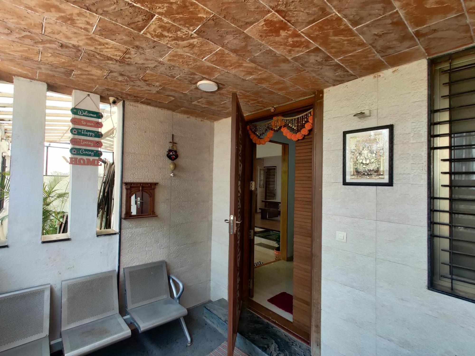 Holiday 4 Bhk - 12 Guests Homestay Villa Nashik