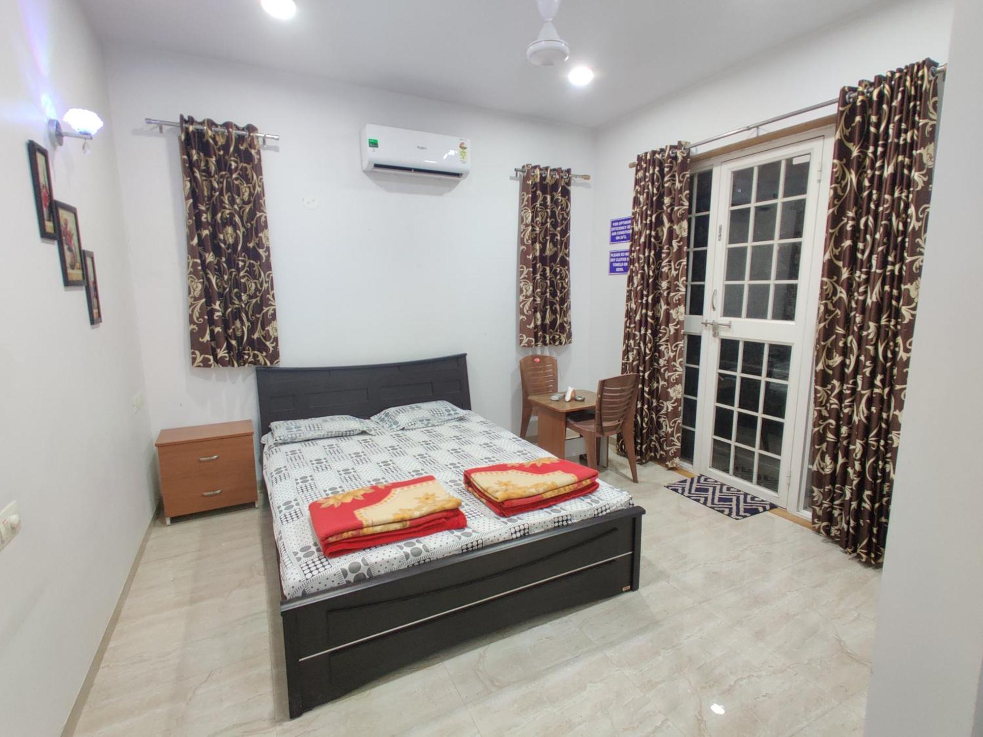 Holiday 4 Bhk - 12 Guests Homestay * Nashik