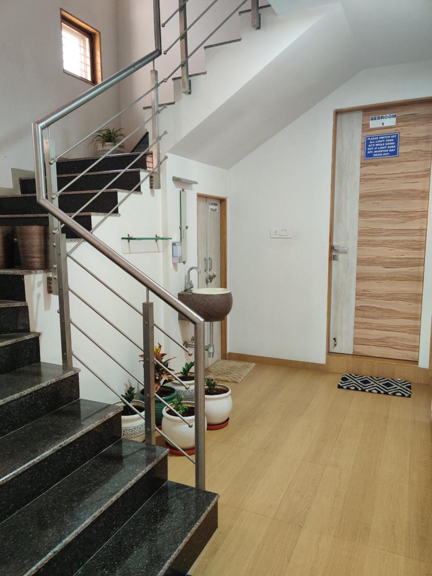 Holiday 4 Bhk - 12 Guests Homestay Villa