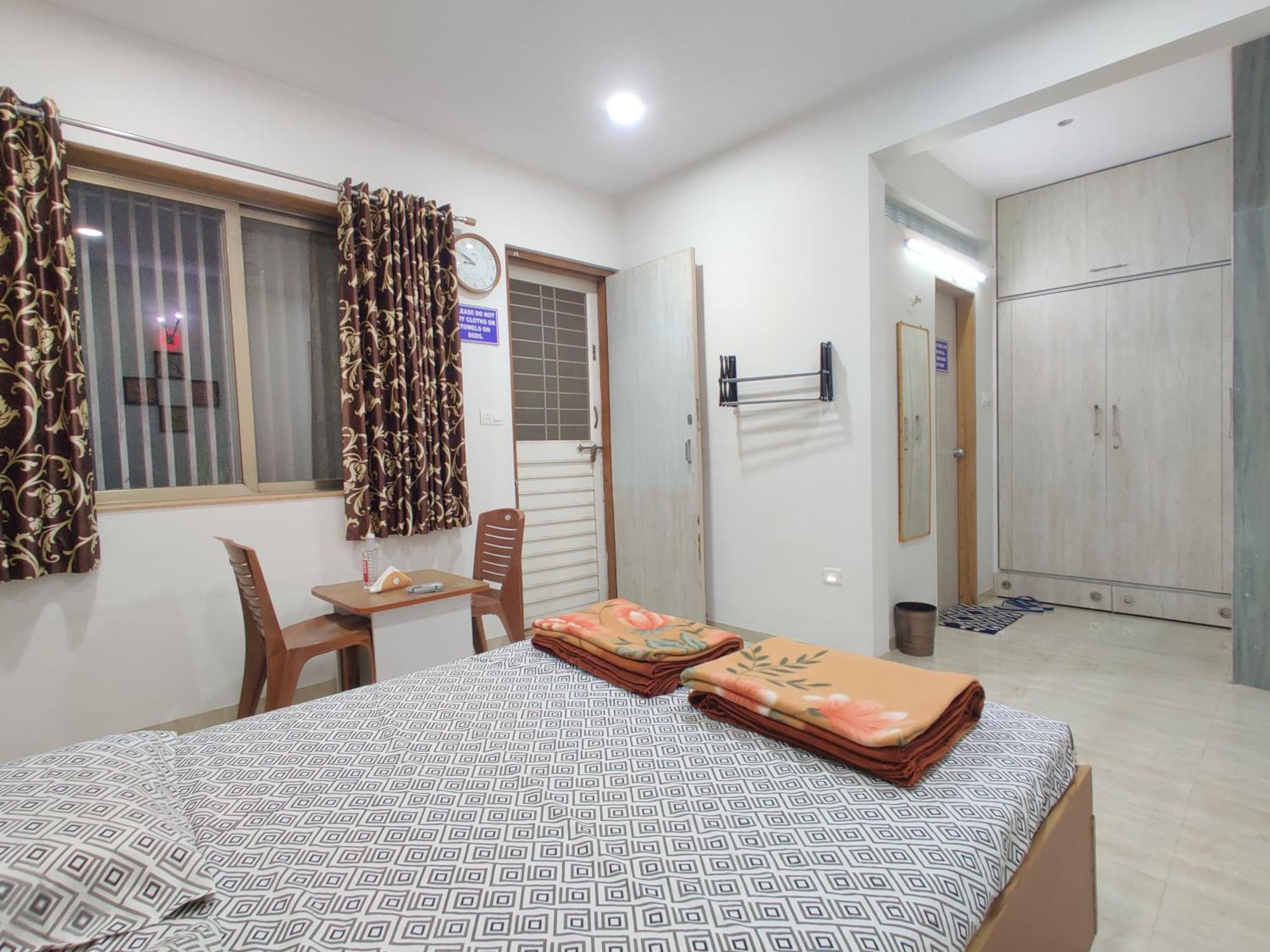 Holiday 4 Bhk - 12 Guests Homestay Nashik