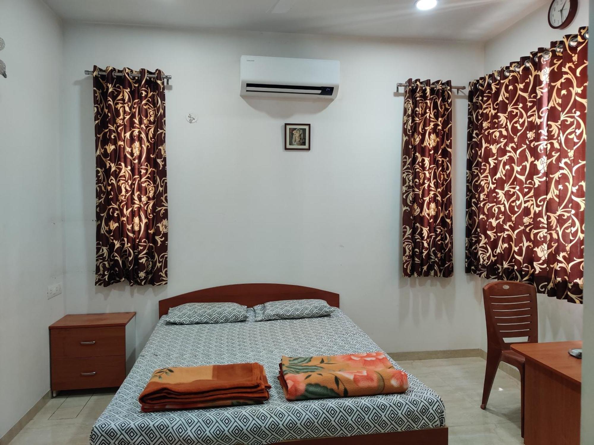 Holiday 4 Bhk - 12 Guests Homestay Nashik