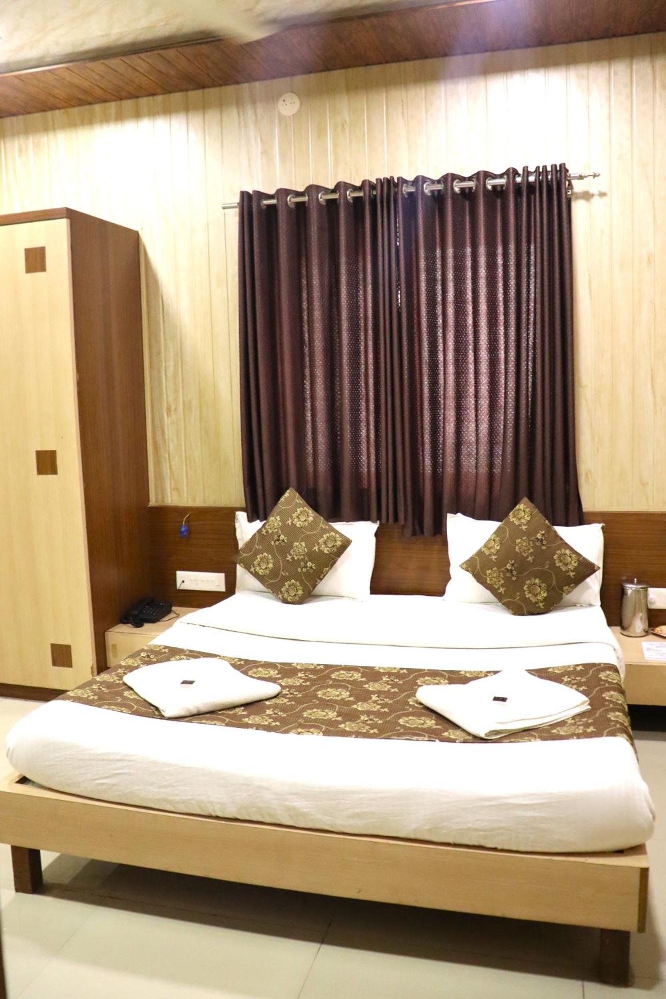 Midtown Hotel 2*