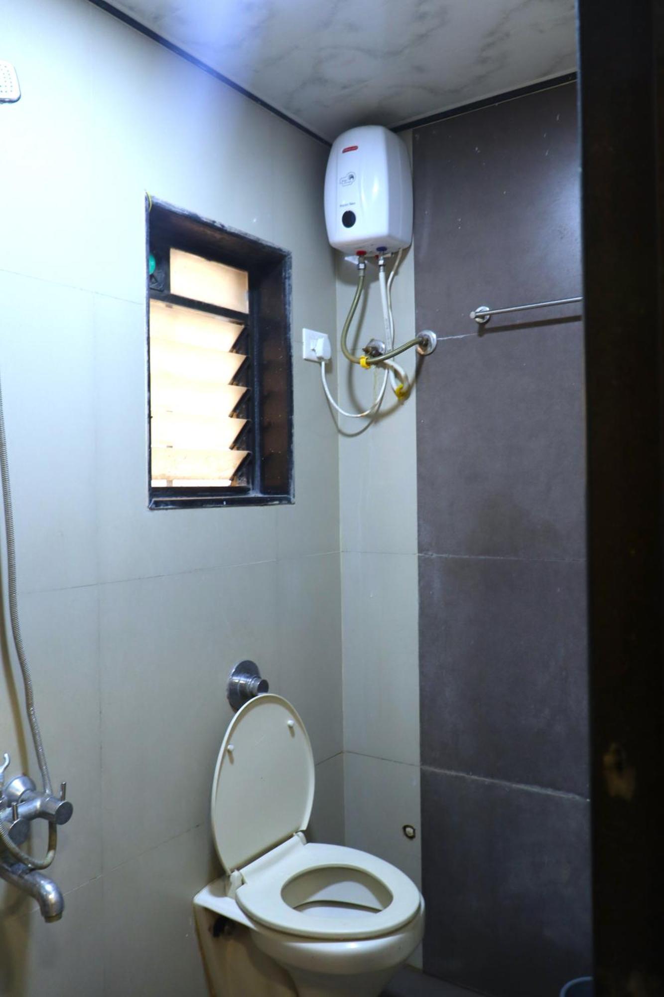 Hotel Midtown Nashik