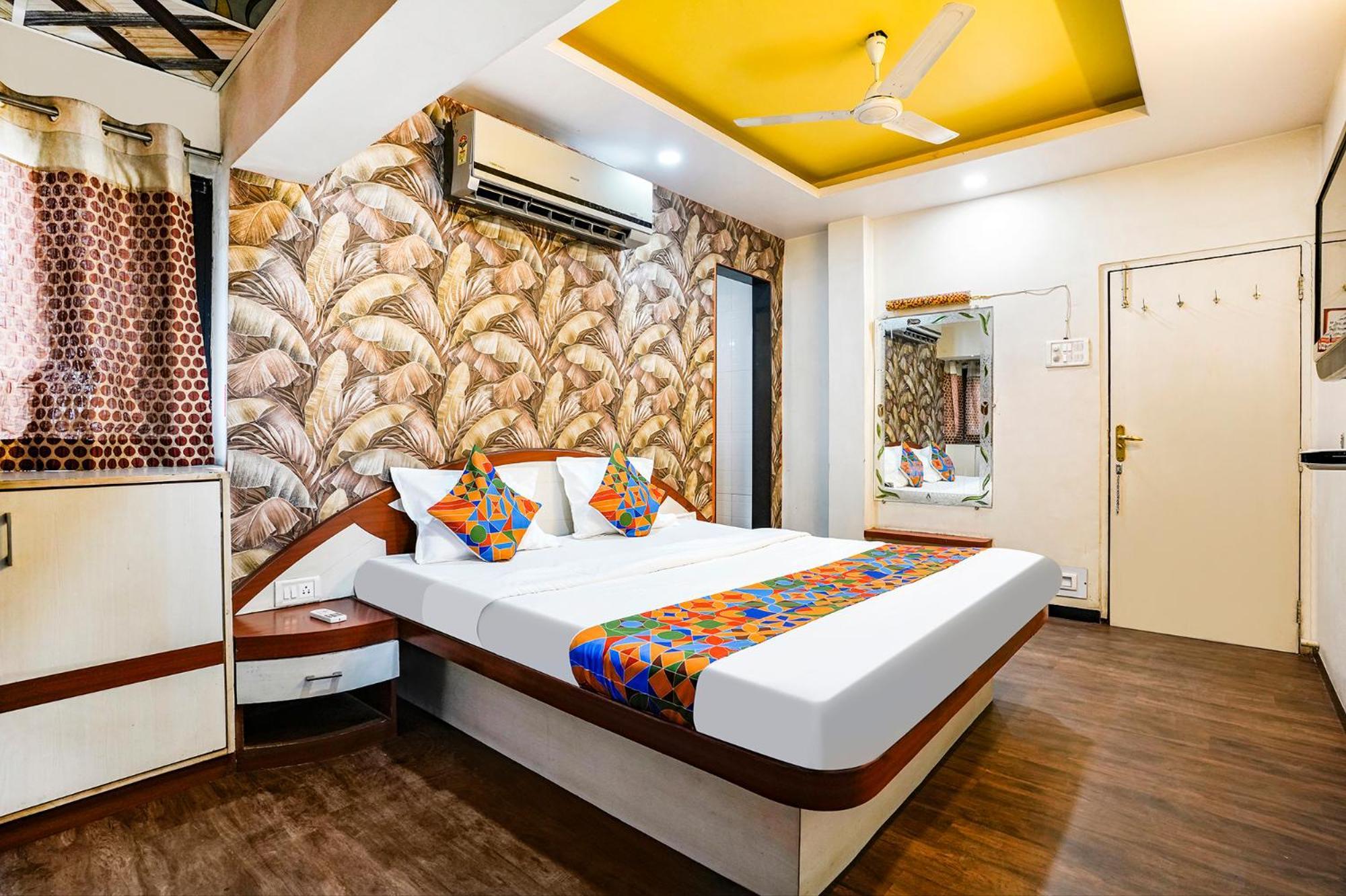 Fabhotel Saroj - Mumbai Naka Hotel 3*