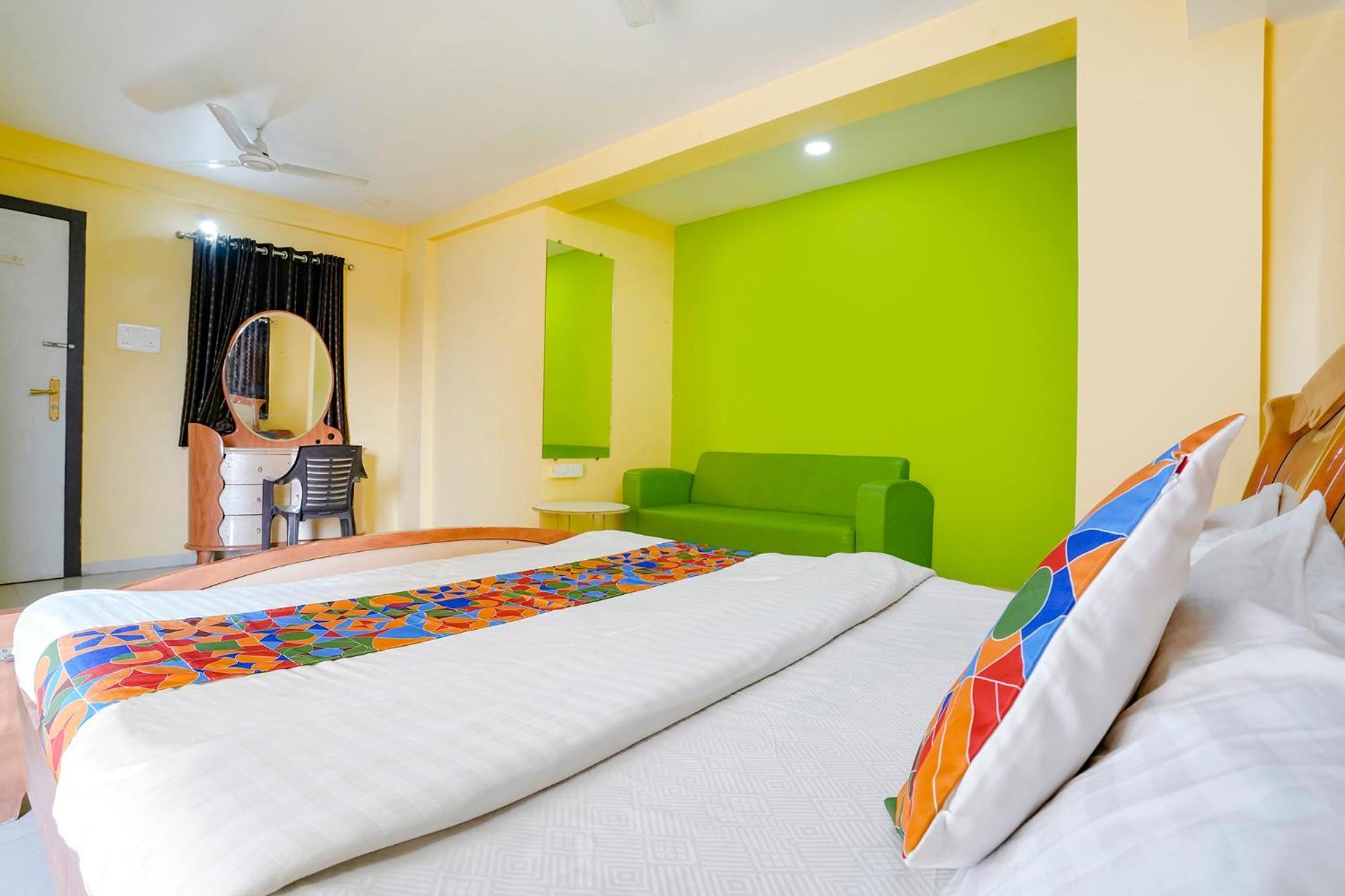 Hotel Fabexpress Rama Palace Nashik