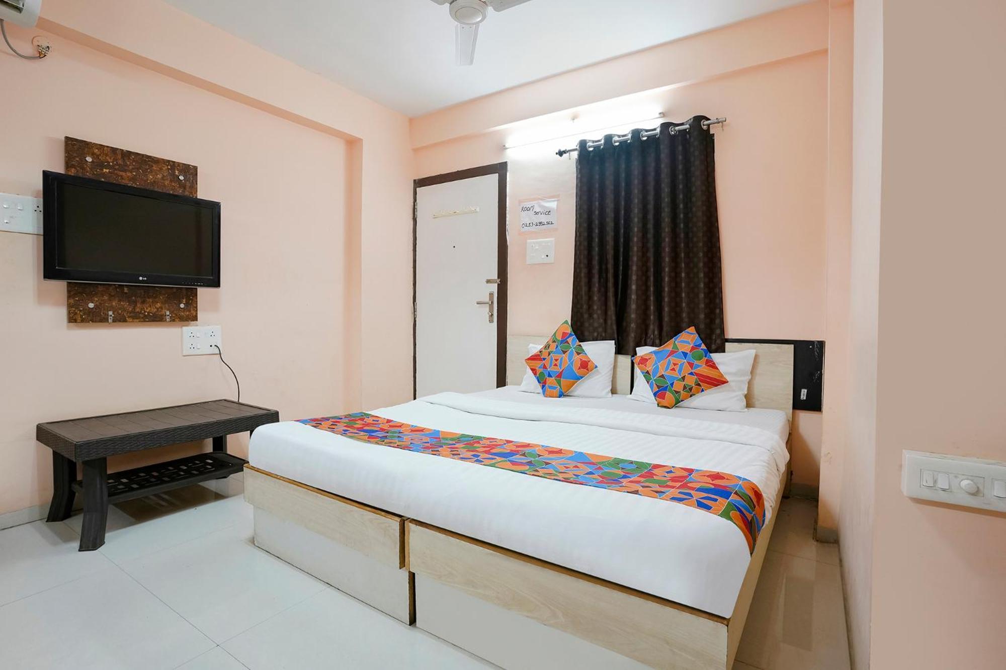 Fabexpress Rama Palace Hotel Nashik