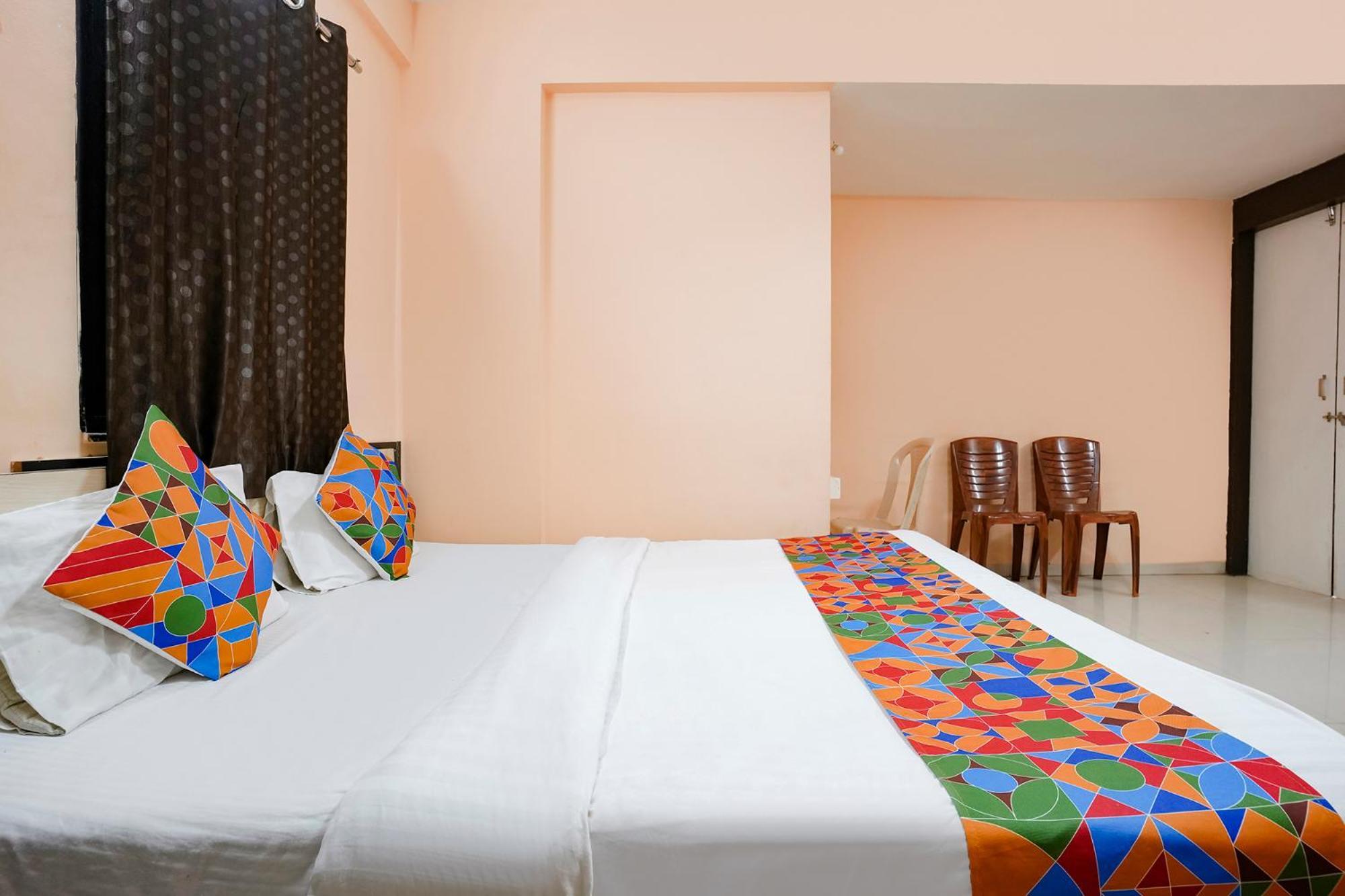 Fabexpress Rama Palace Hotel 3*