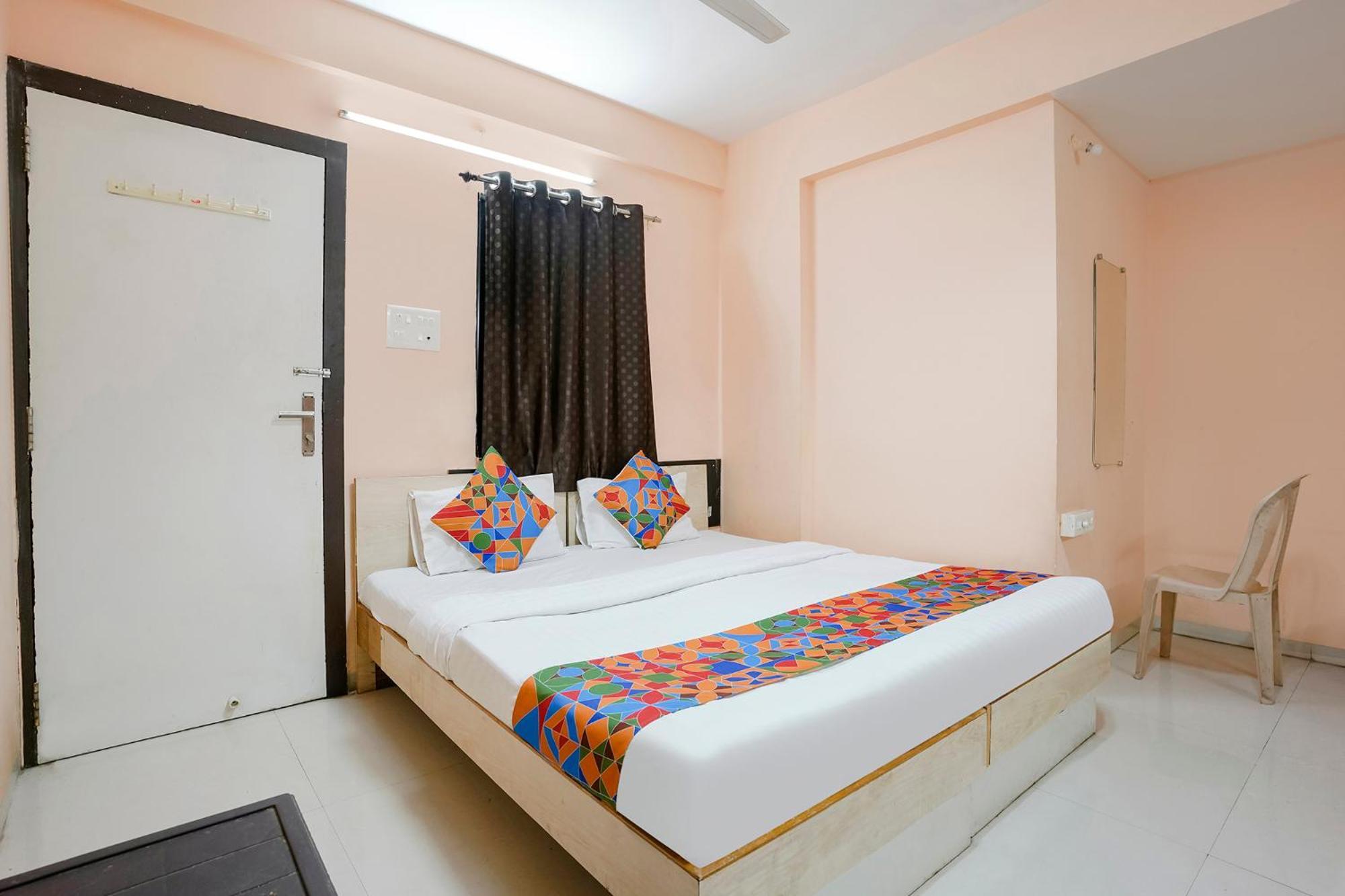 Fabexpress Rama Palace Hotel Nashik
