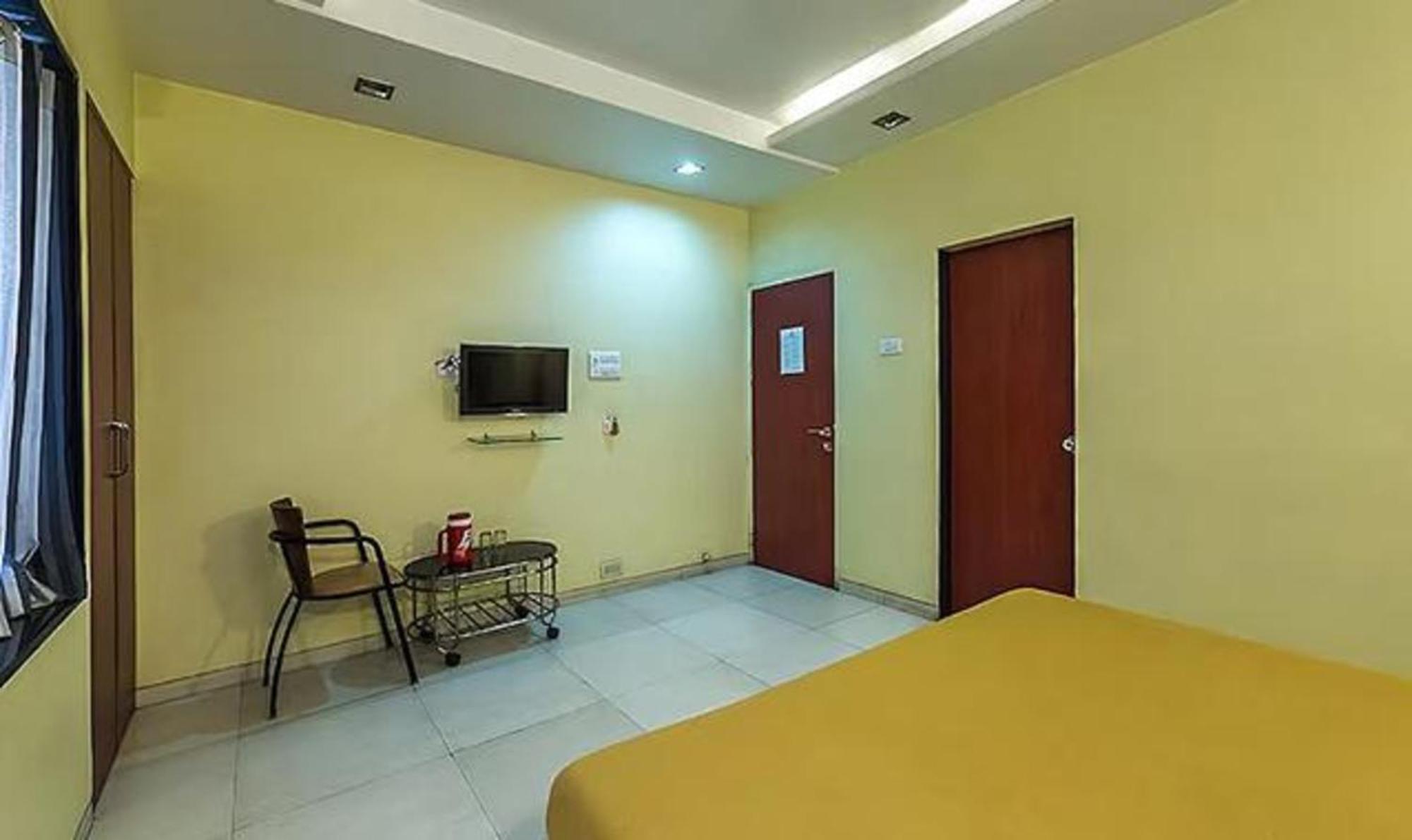 Fabhotel Skylark Inn 2*