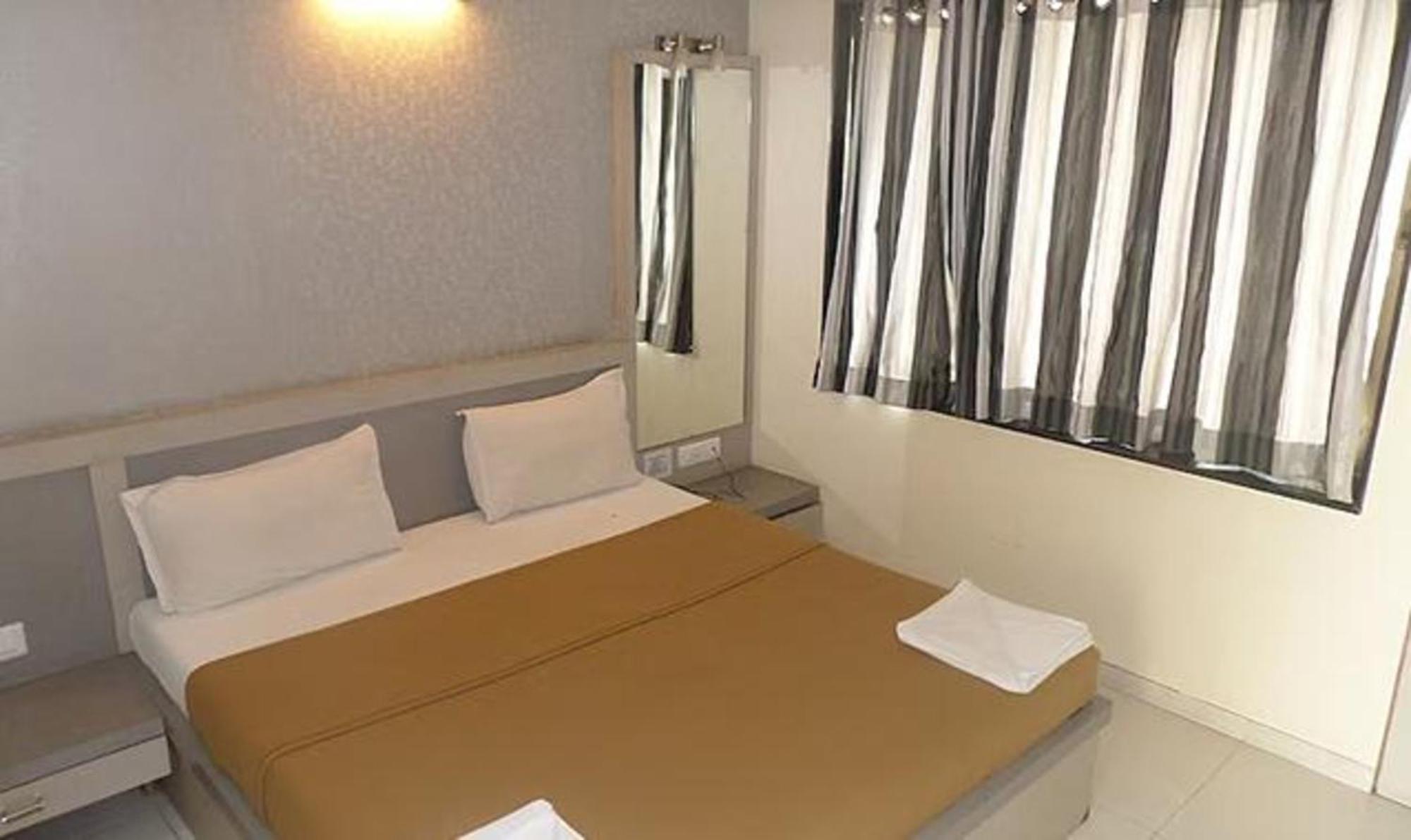 Fabhotel Skylark Inn Hotel Nashik