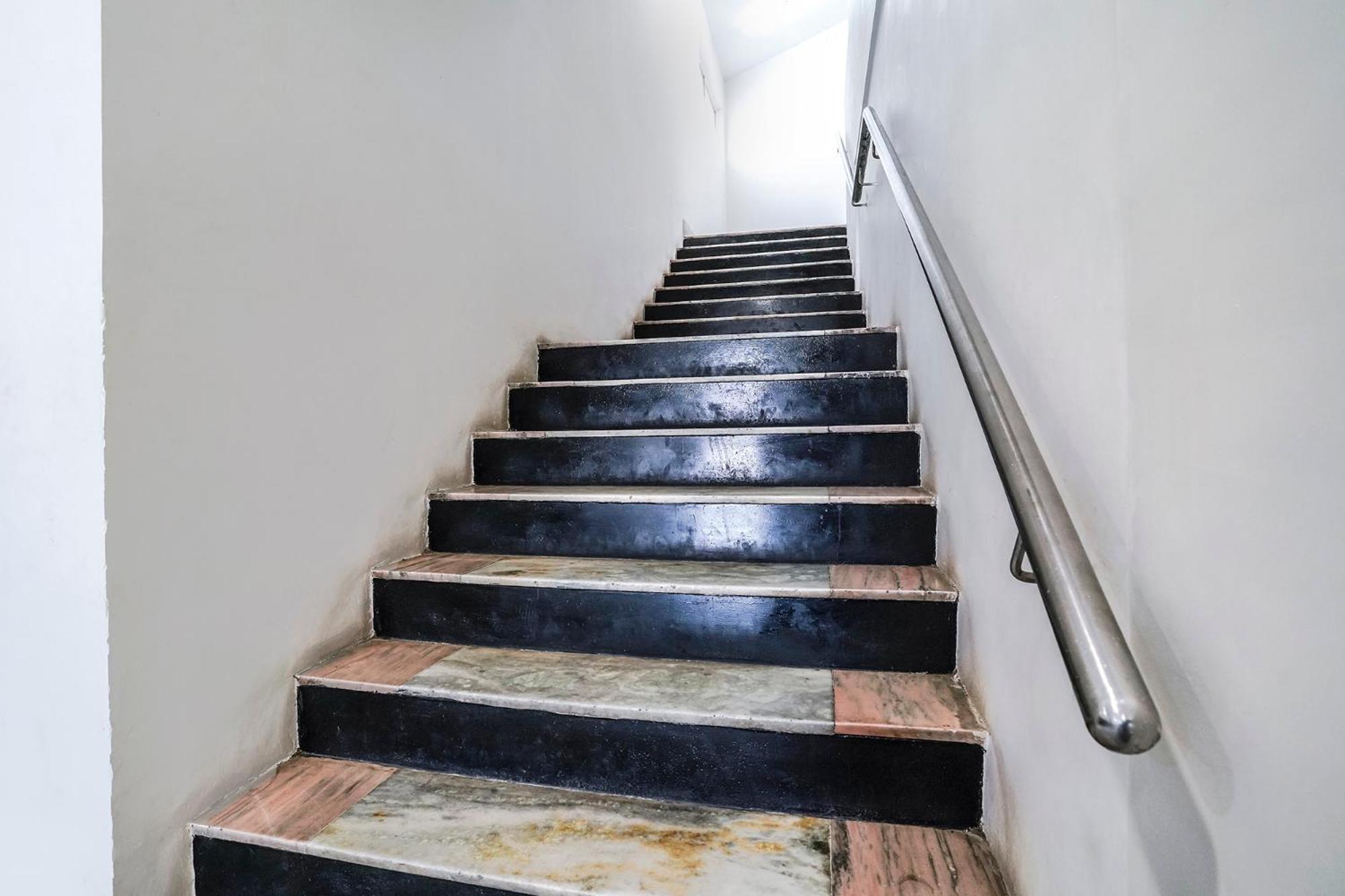 Fabexpress Raj Tourist Hotel Nashik