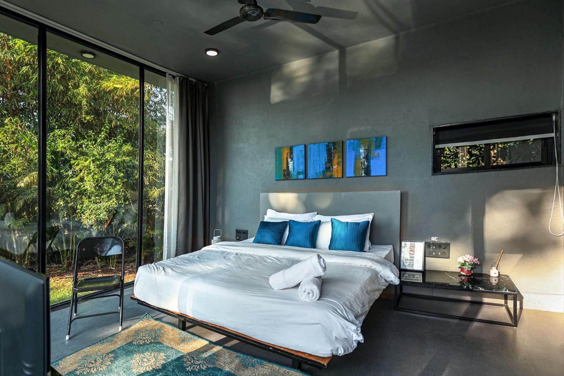 Villa Stayvista's - Lakeview With Spacious Pool & Terrace For Stargazing