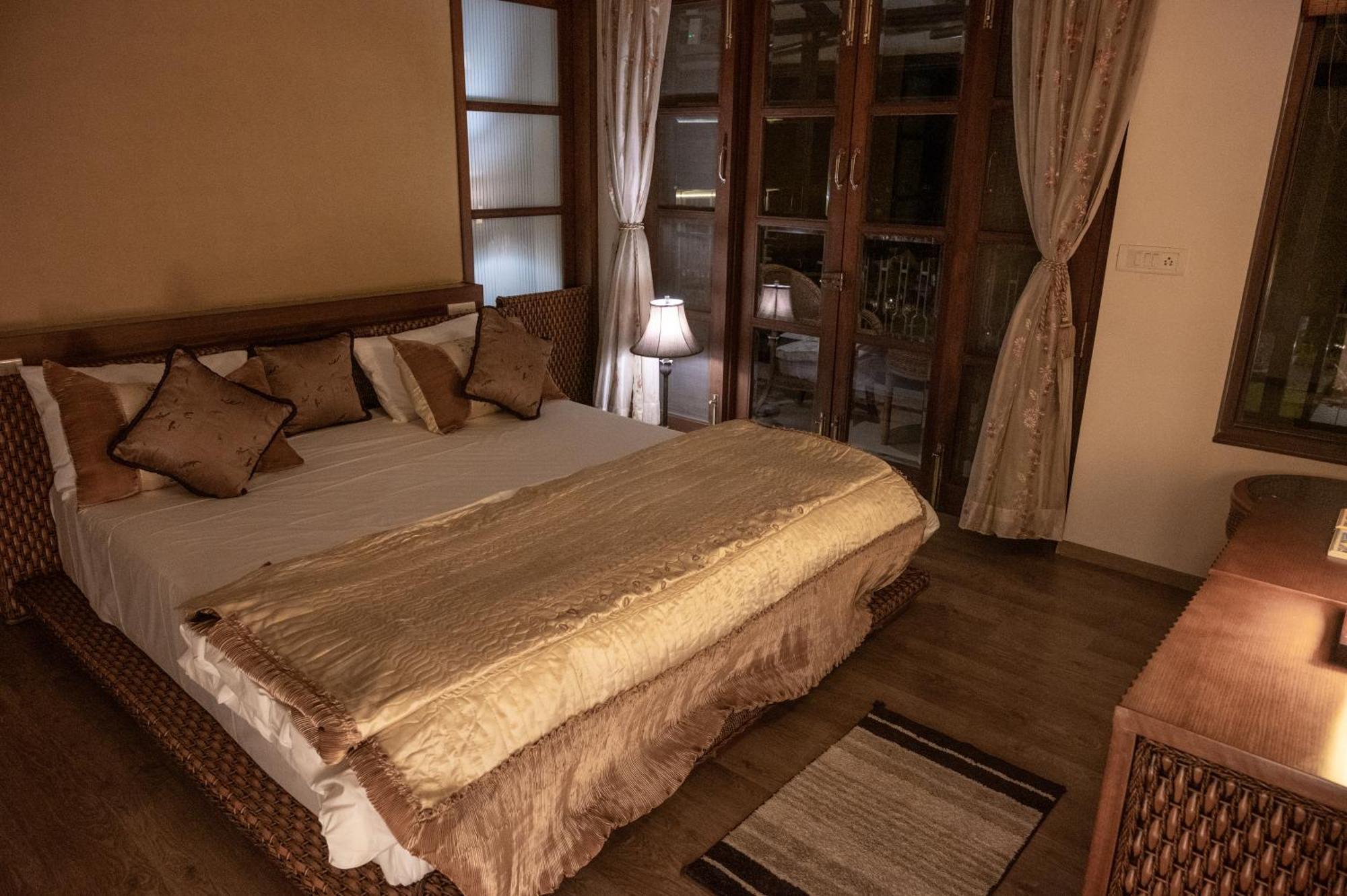 Ama & Trails Butterfly Villa, Deolali, Villa