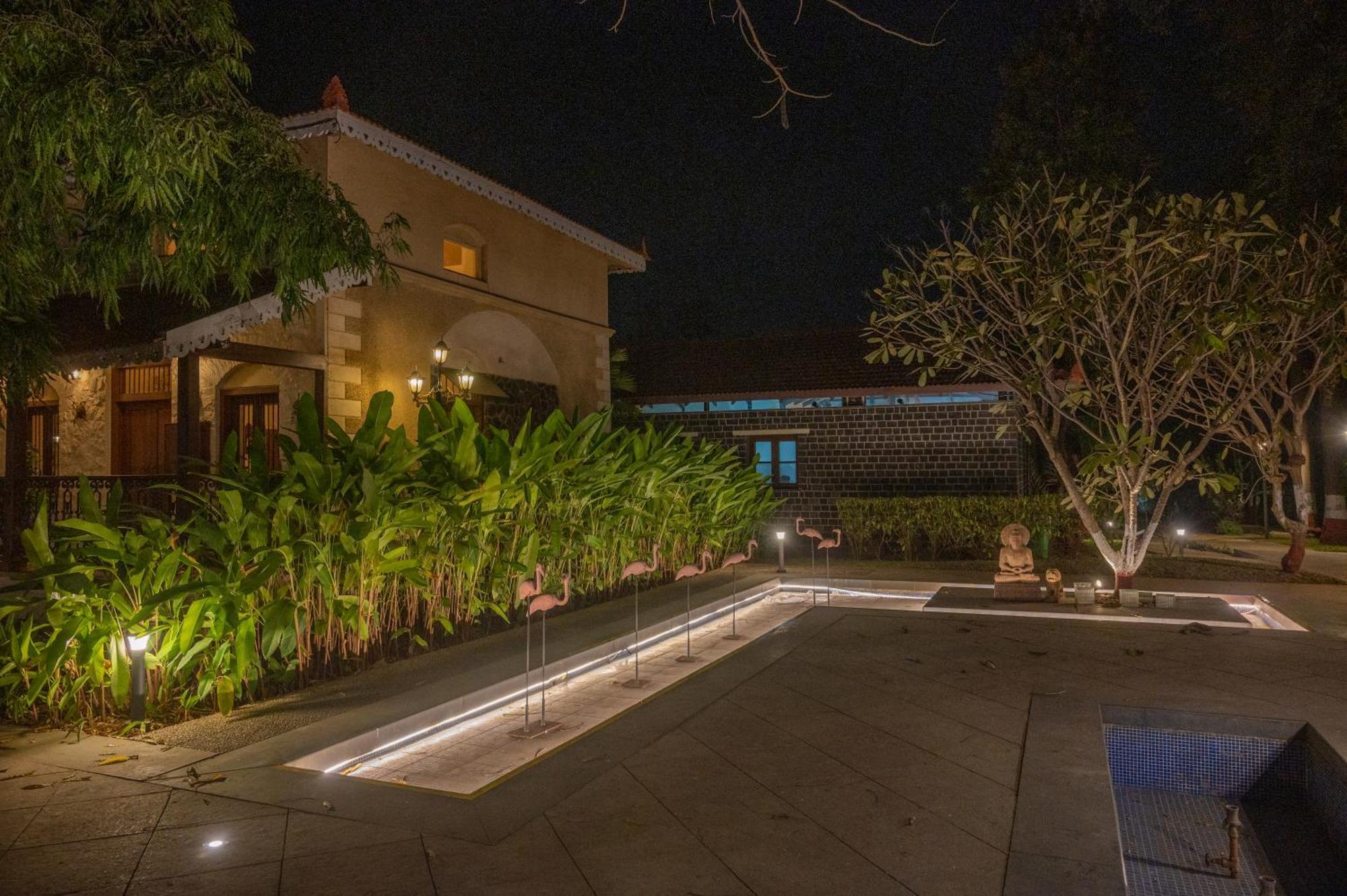 Villa Ama & Trails Butterfly Villa, Deolali,