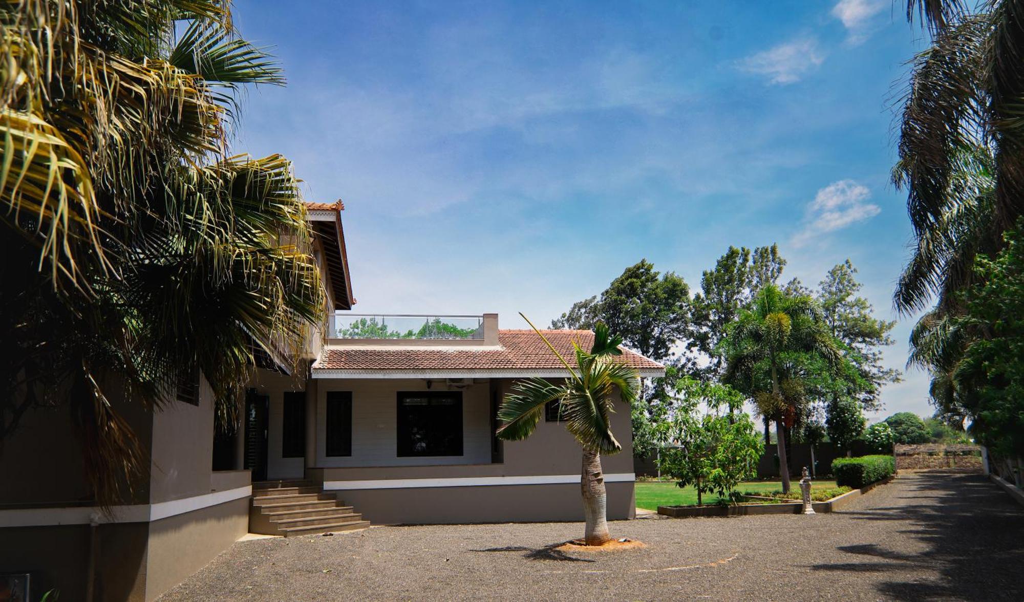 Canton Only Family Villa *