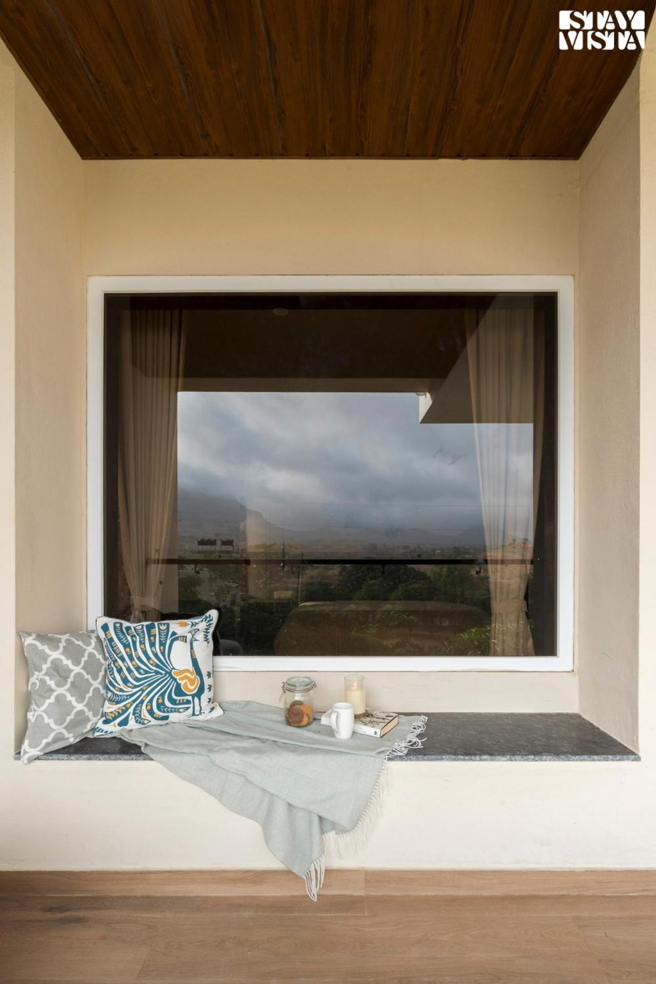 Stayvista At Majestic Whispers With Rooftop Pool Nashik