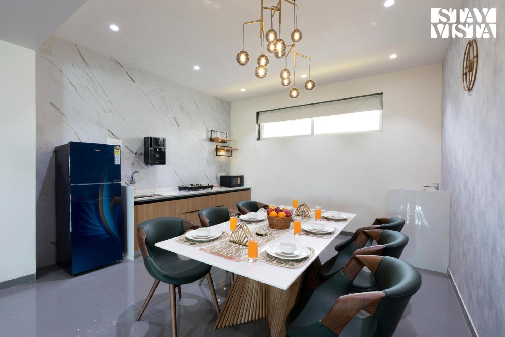 Villa Stayvista At Majestic Whispers With Rooftop Pool Nashik