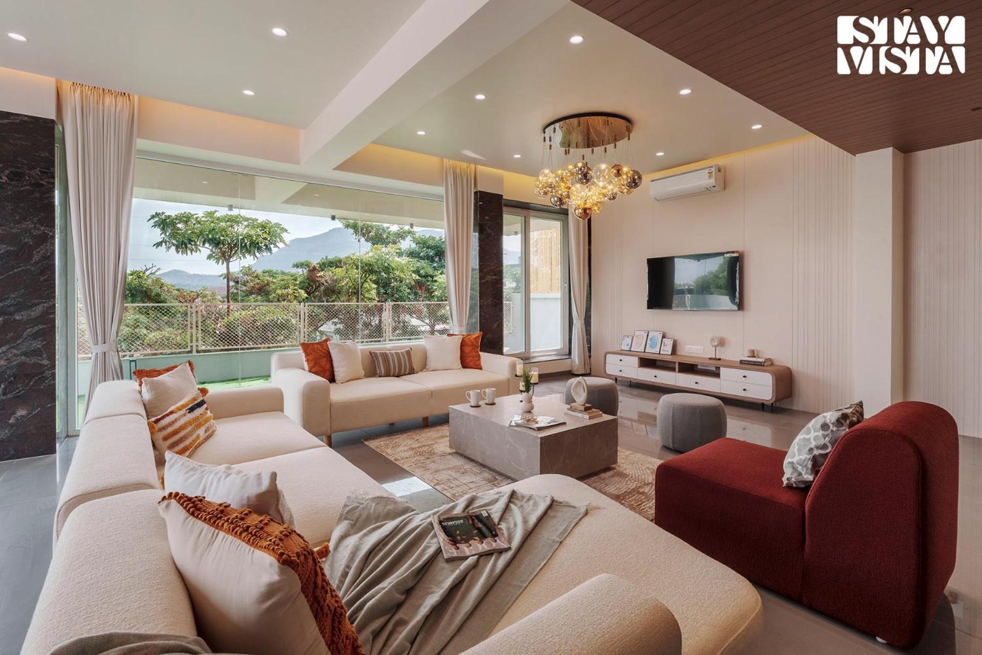 Villa Stayvista At Majestic Whispers With Rooftop Pool Nashik