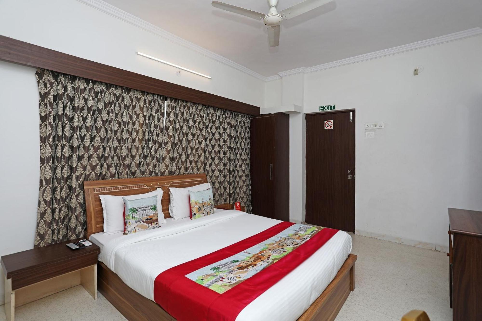 O 10671 Sai Prem Hotel Nashik
