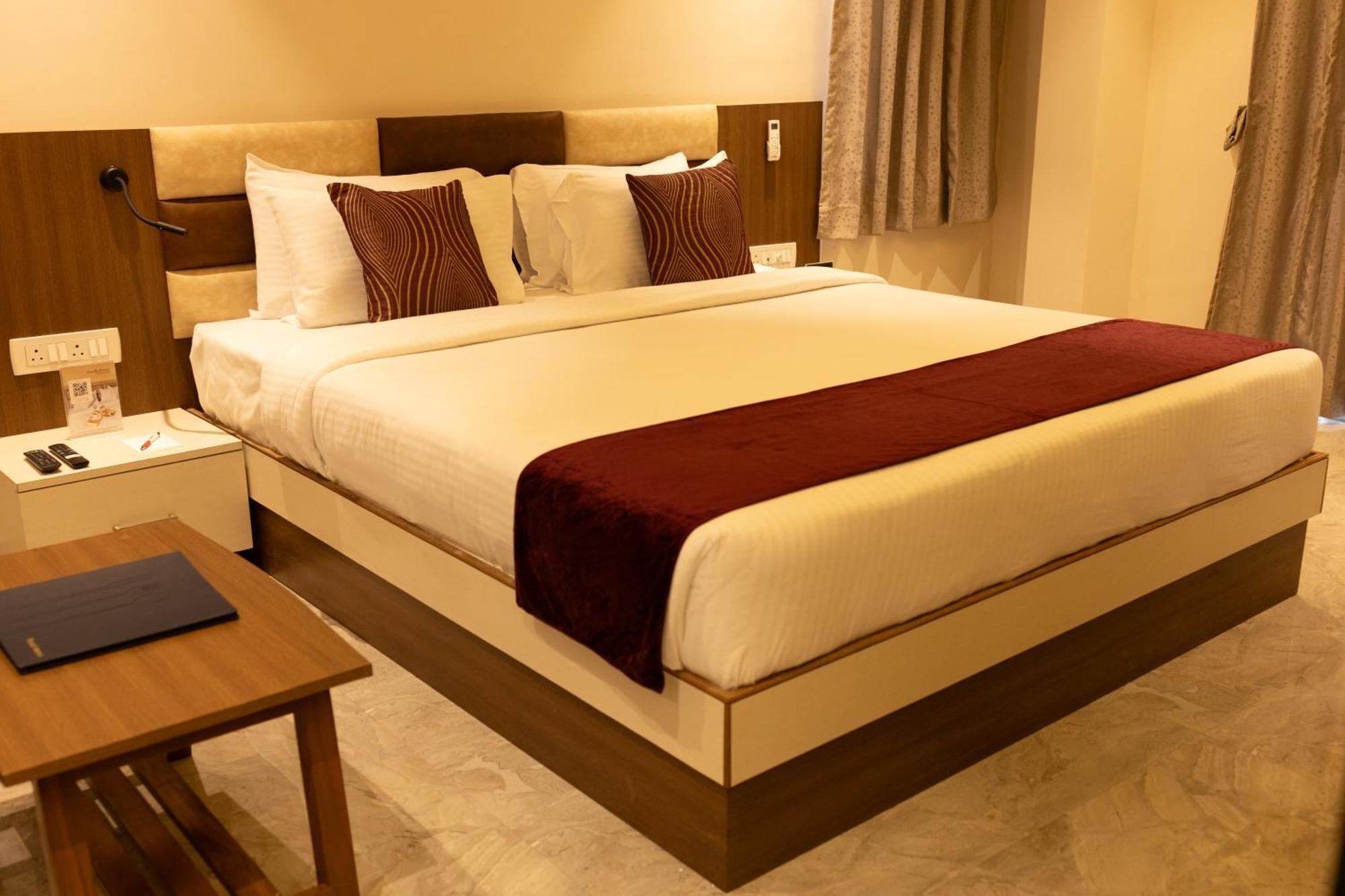 Resort Freesia By Express Nashik